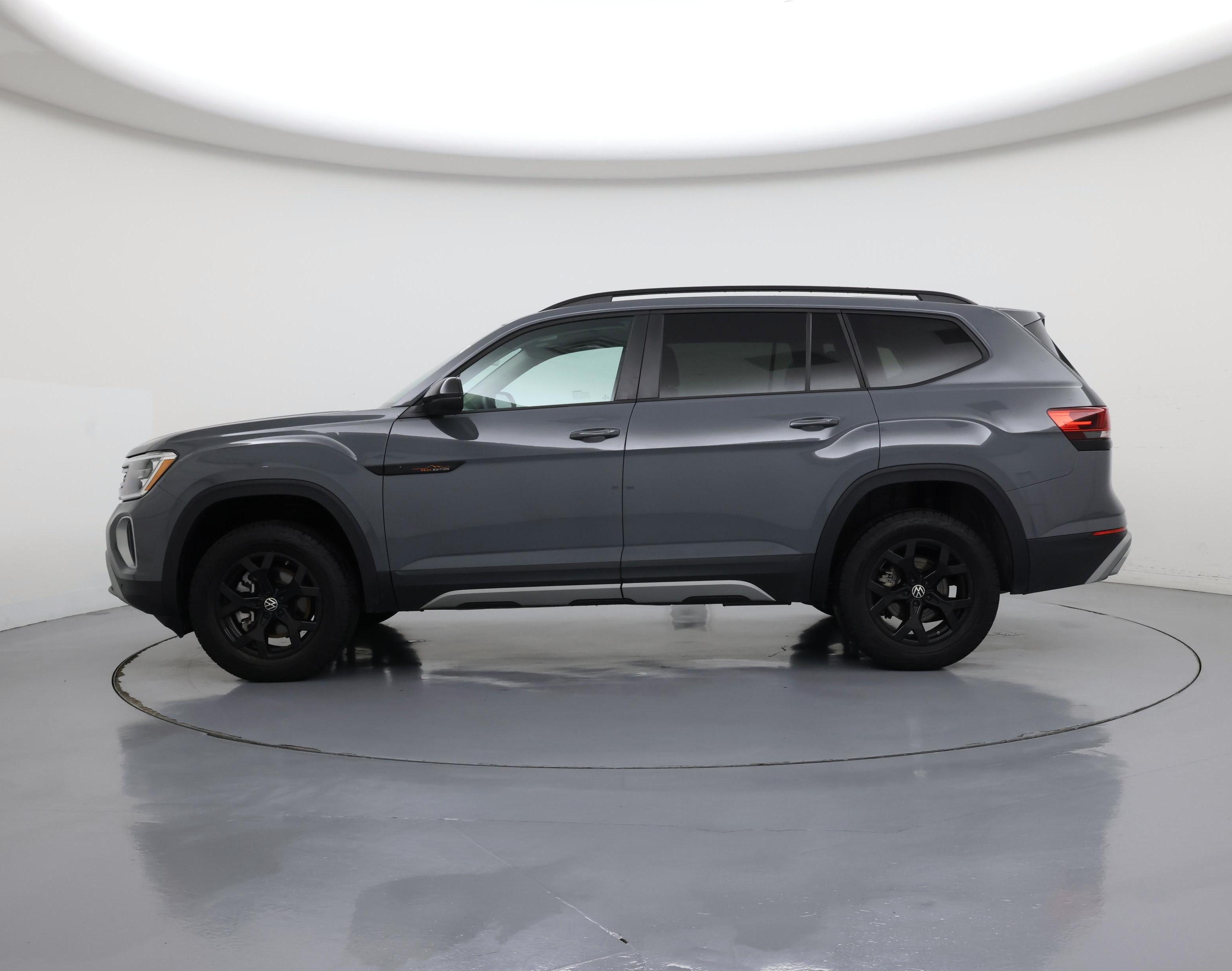 Thumbnail: 2025 Volkswagen Atlas - 3