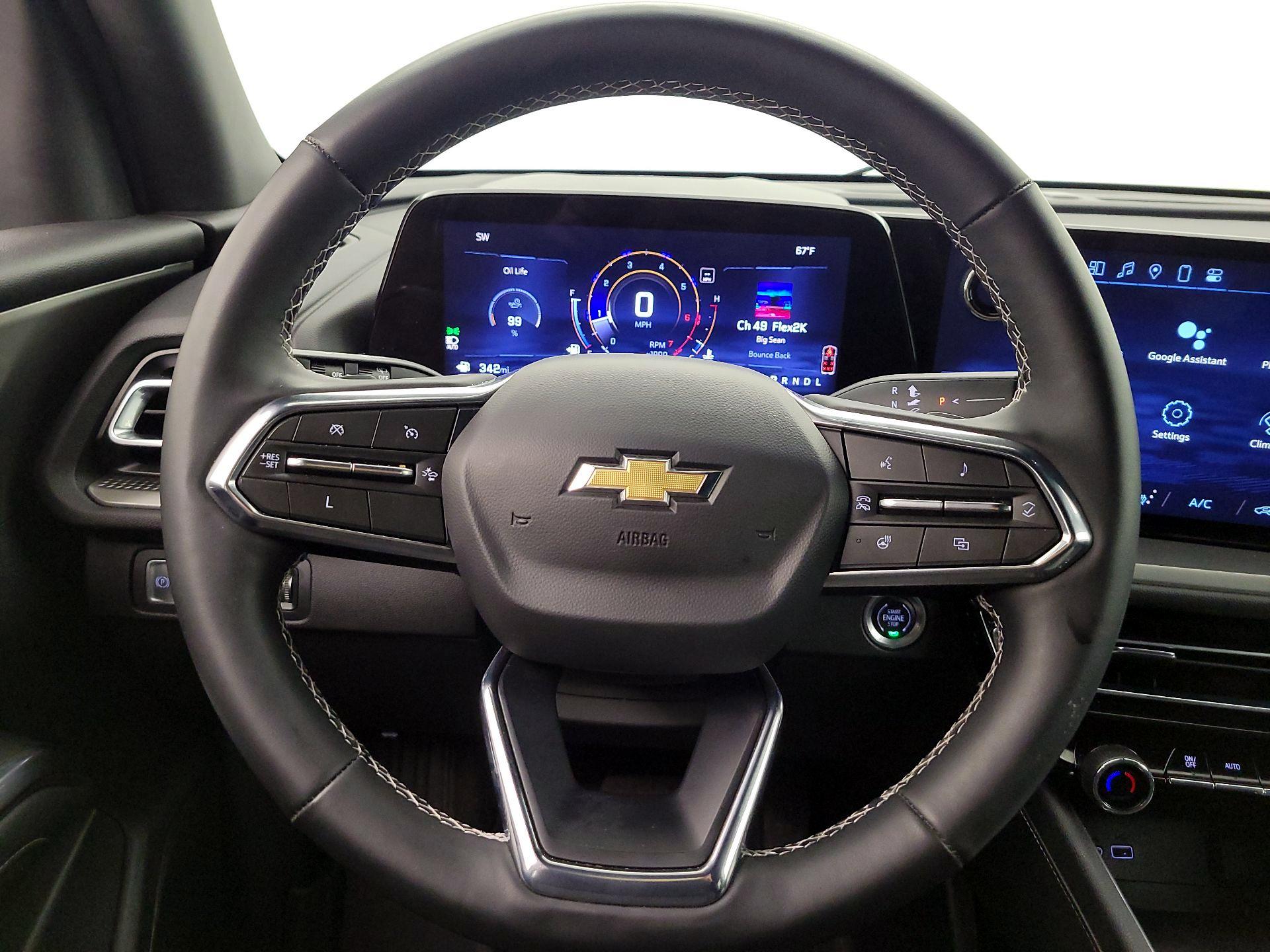 Thumbnail: 2024 Chevrolet Traverse - 10