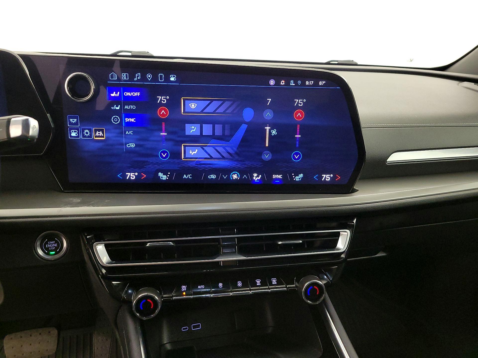 Thumbnail: 2024 Chevrolet Traverse - 17