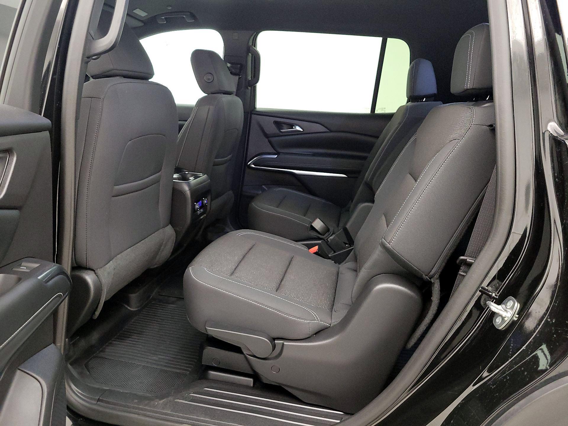 Thumbnail: 2024 Chevrolet Traverse - 20