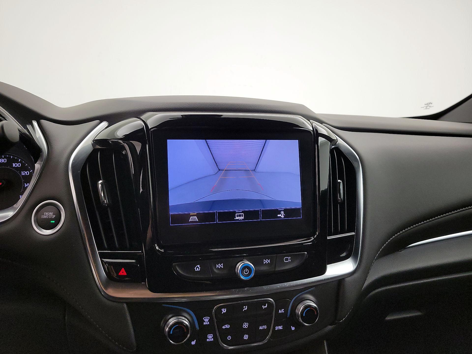 Thumbnail: 2023 Chevrolet Traverse - 15