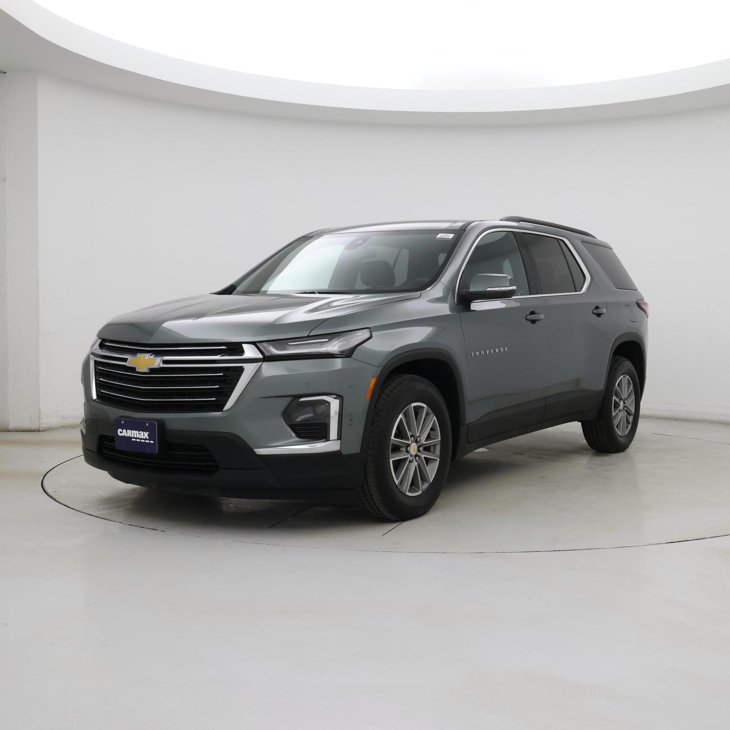 Thumbnail: 2023 Chevrolet Traverse - 4