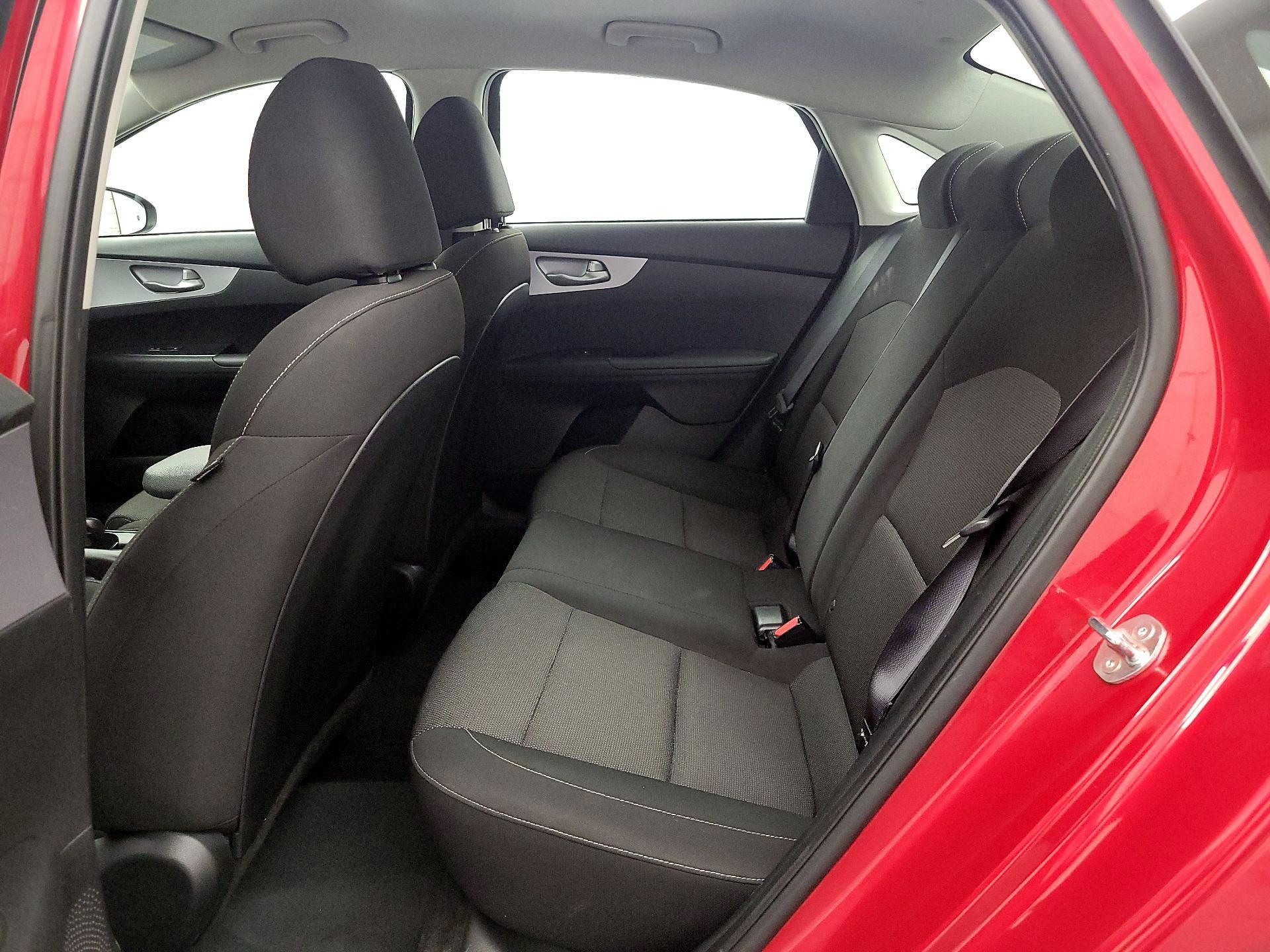 Thumbnail: 2024 Kia Forte - 18