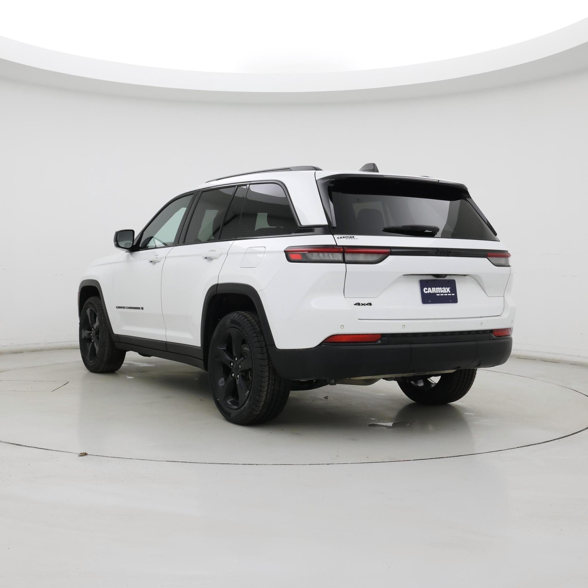 Thumbnail: 2023 Jeep Grand Cherokee - 2