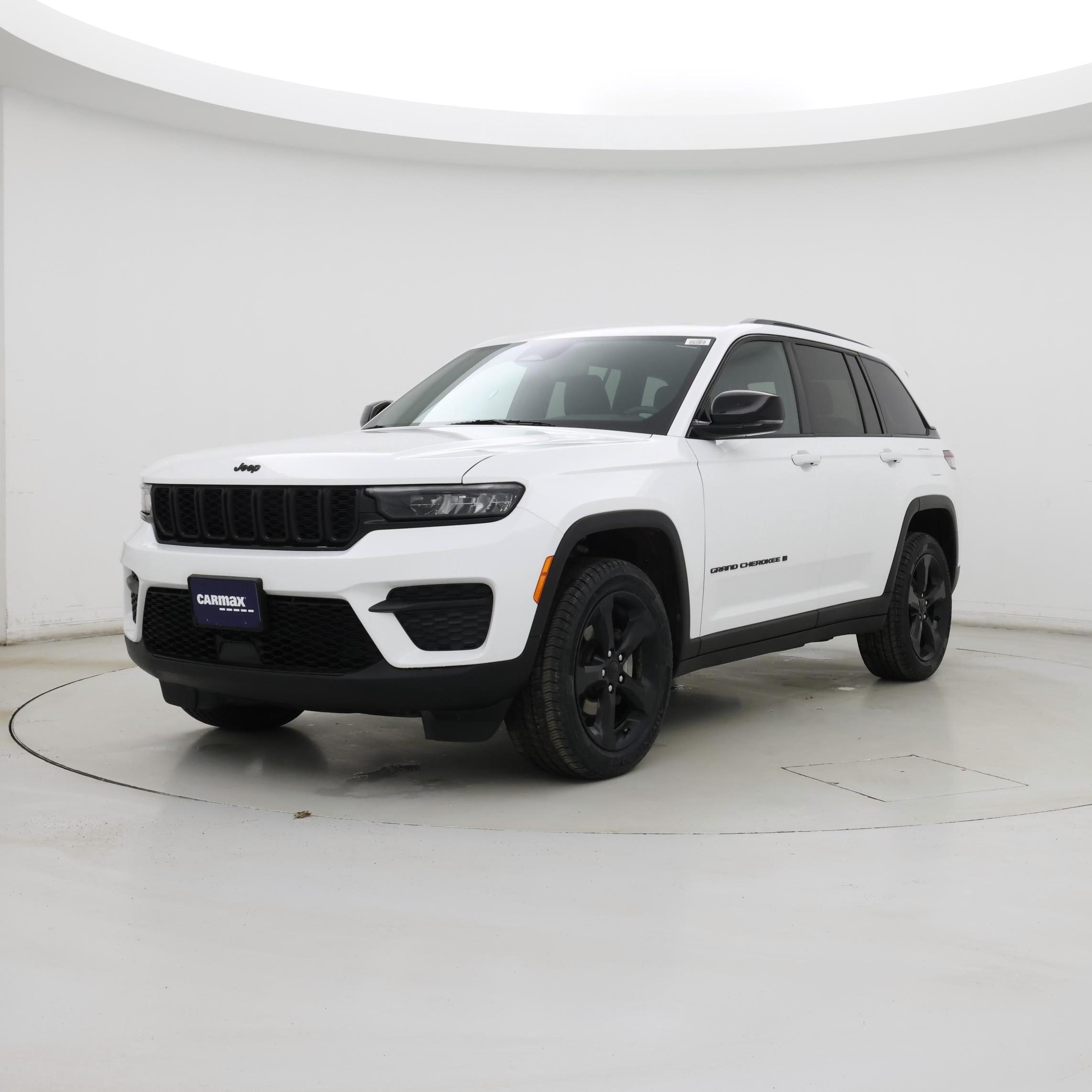 Thumbnail: 2023 Jeep Grand Cherokee - 4