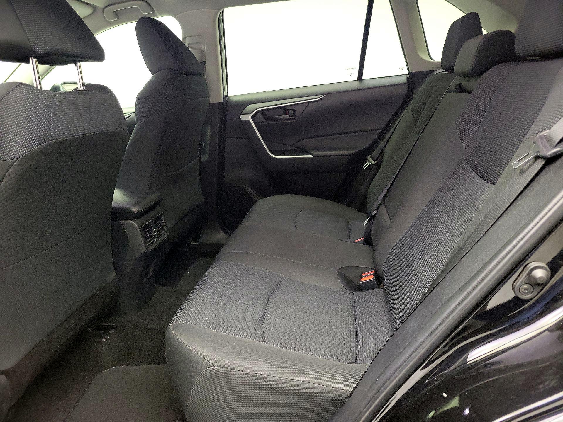 Thumbnail: 2024 Toyota RAV4 - 19