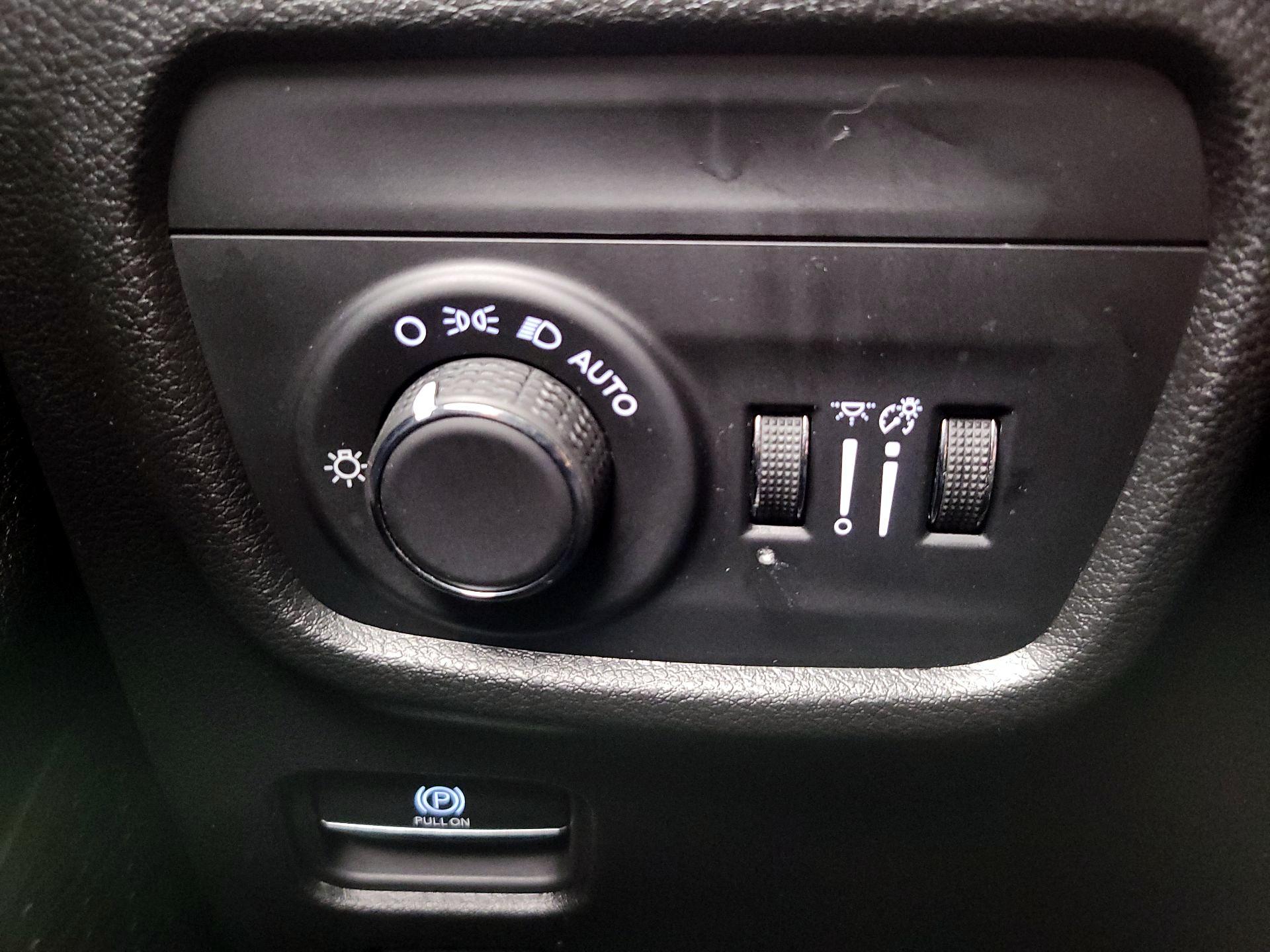 Thumbnail: 2023 Jeep Grand Cherokee - 13