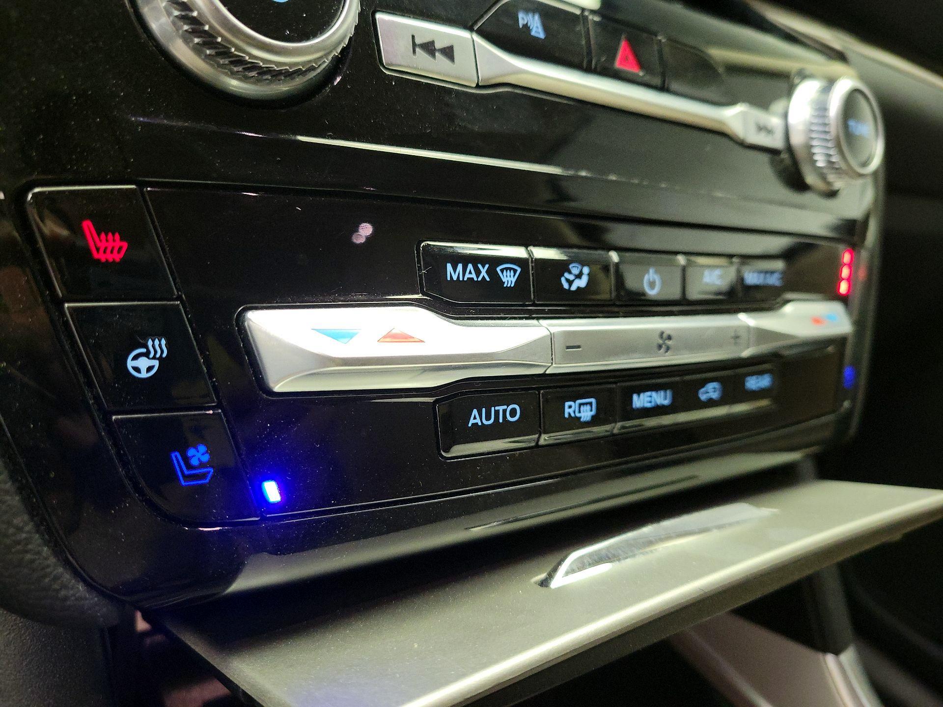 Thumbnail: 2024 Ford Explorer - 17