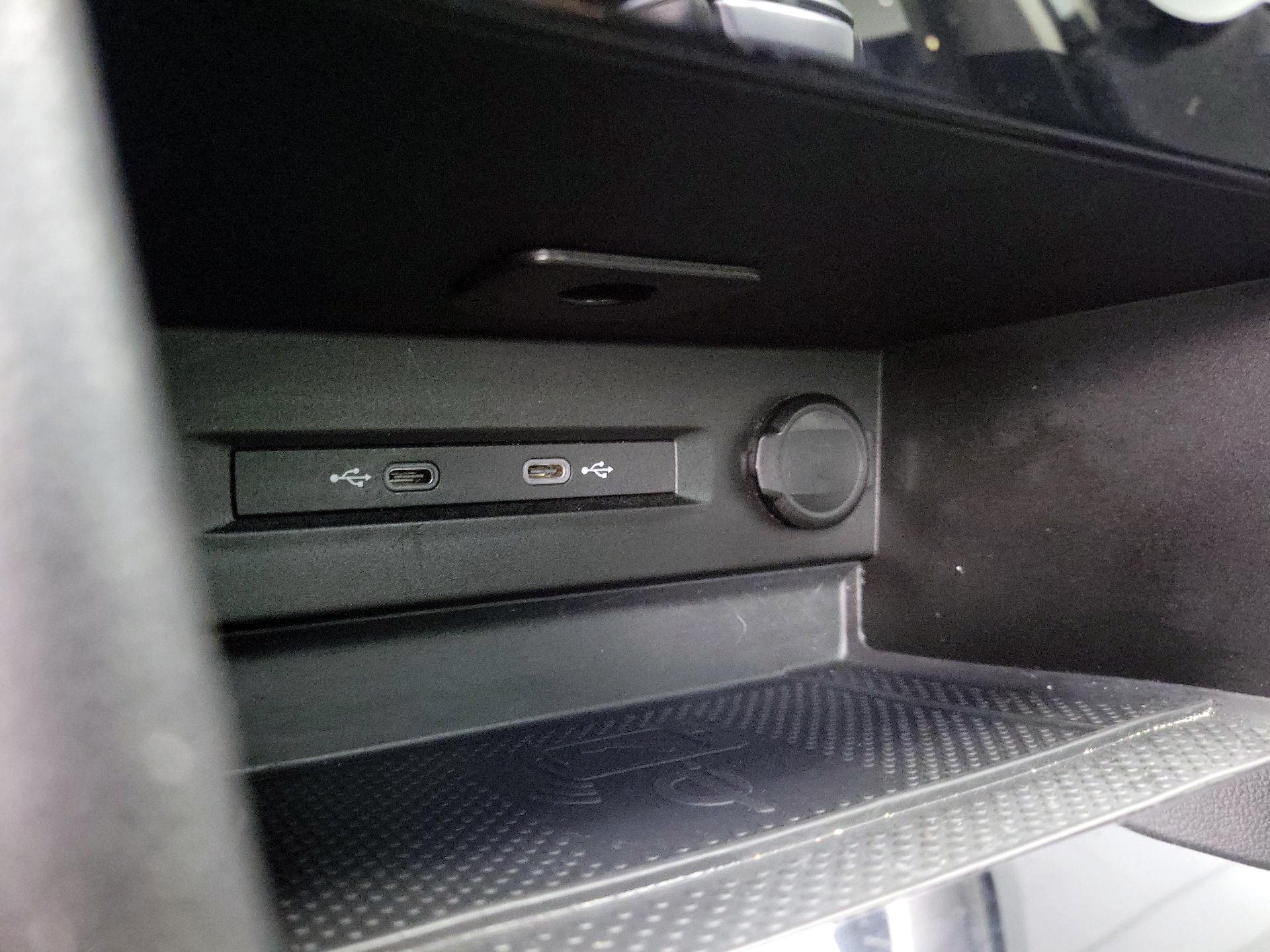 Thumbnail: 2024 Volkswagen Taos - 18