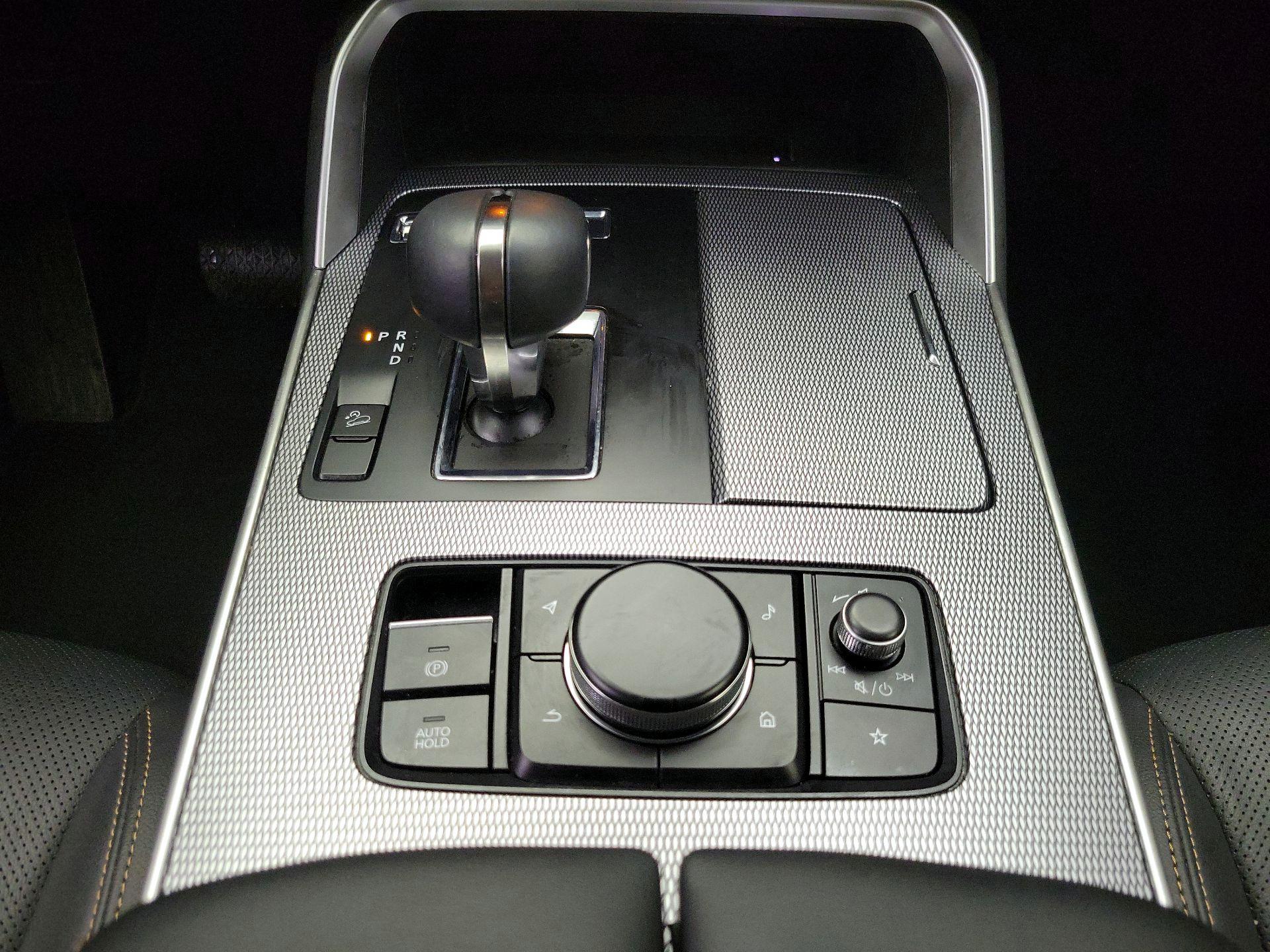 Thumbnail: 2025 Mazda CX-90 - 18