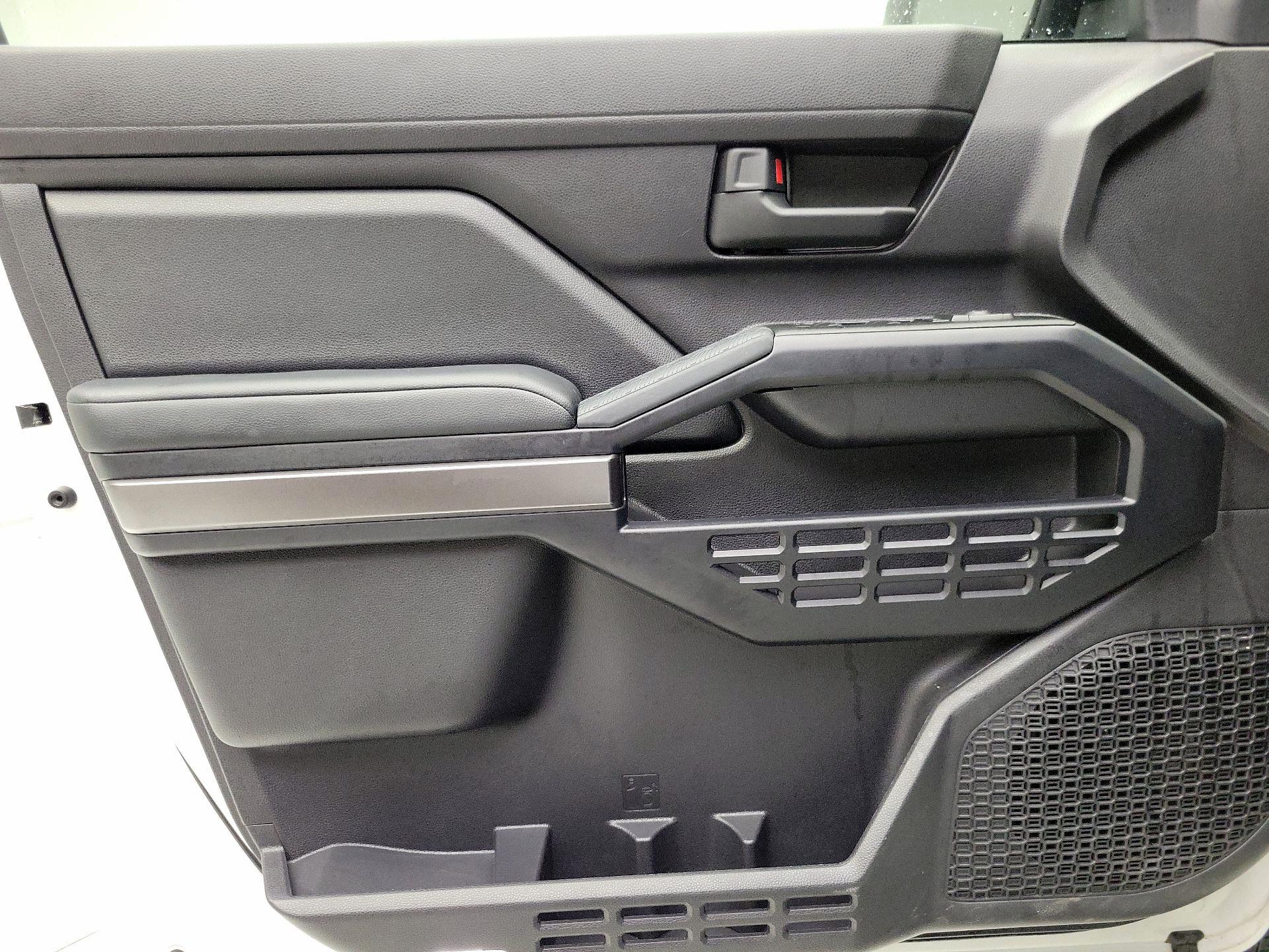 Thumbnail: 2025 Toyota 4Runner - 12