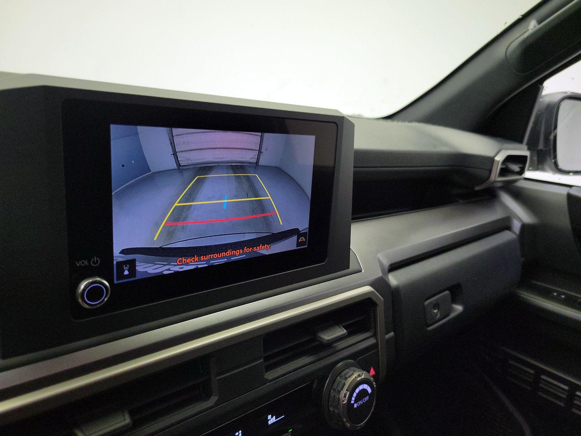 Thumbnail: 2025 Toyota 4Runner - 14