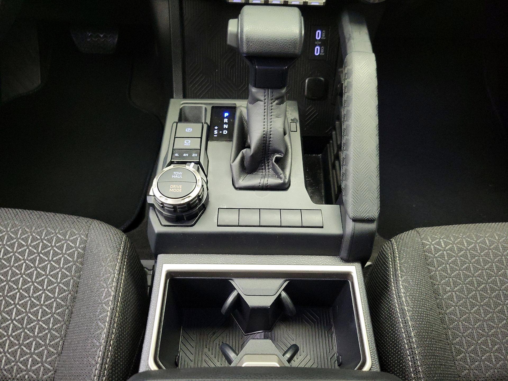 Thumbnail: 2025 Toyota 4Runner - 17