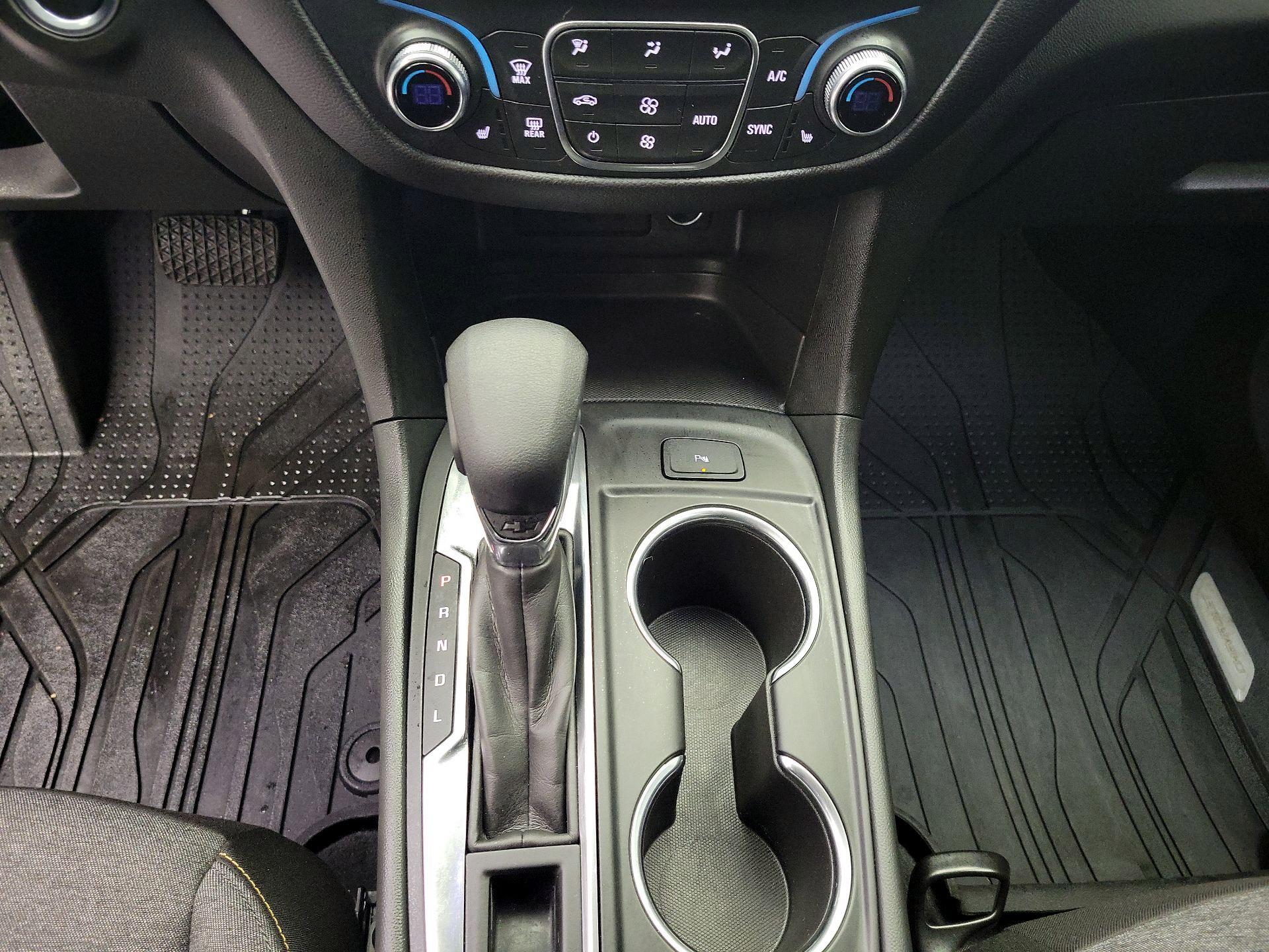 Thumbnail: 2022 Chevrolet Equinox - 17