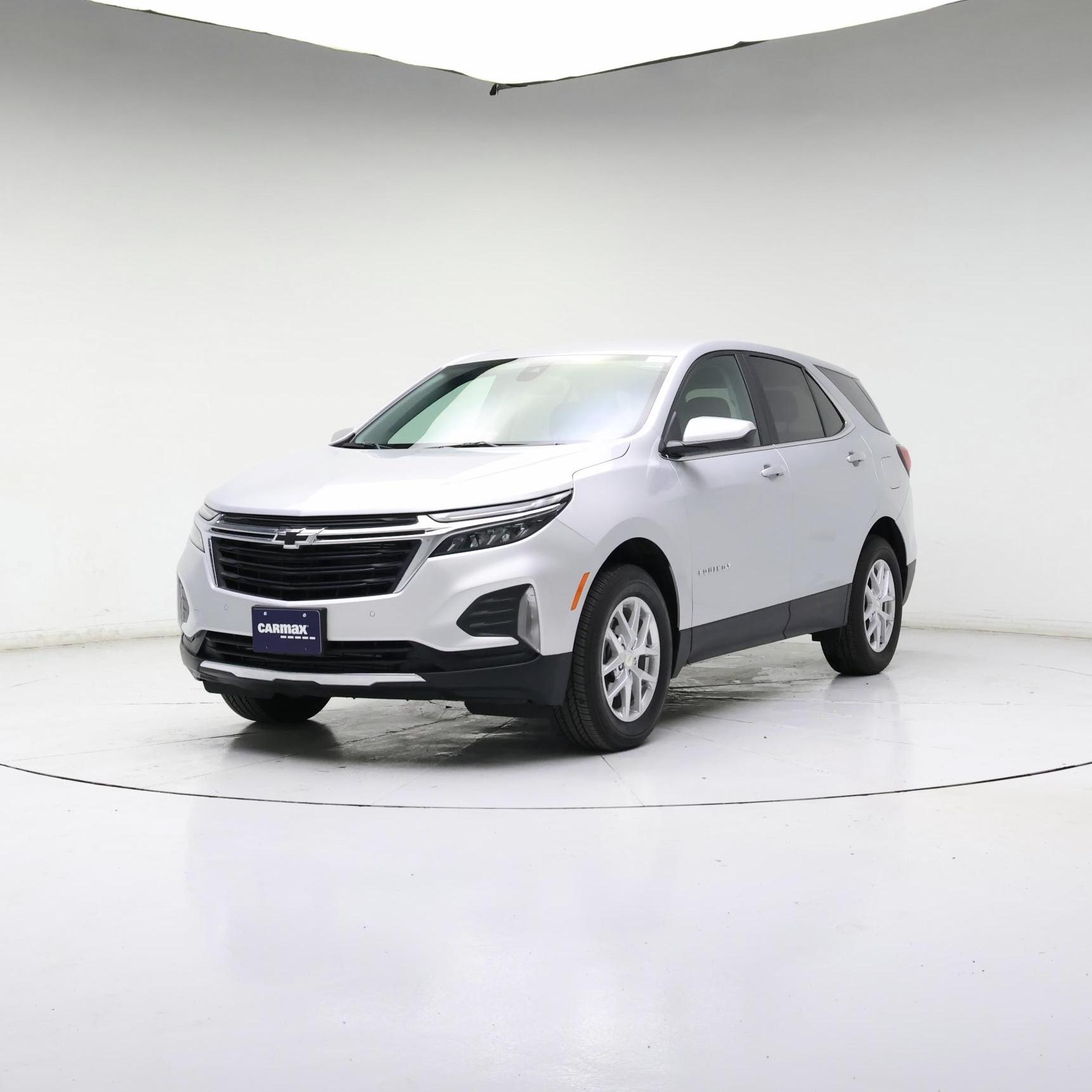 Thumbnail: 2022 Chevrolet Equinox - 4