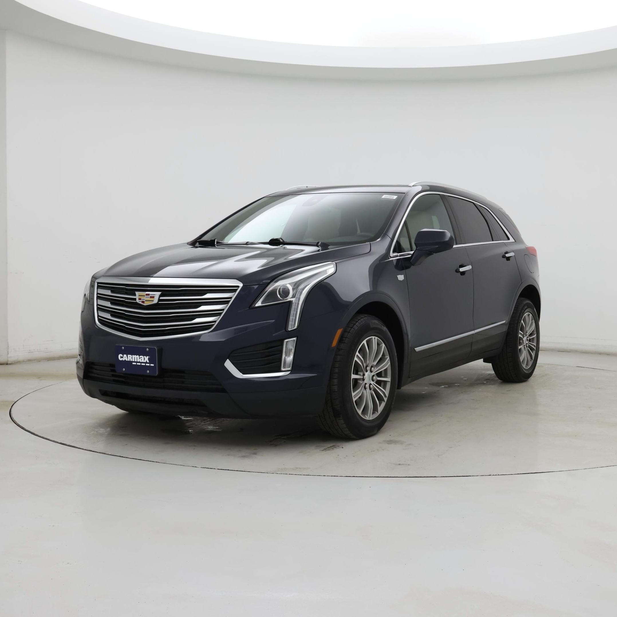Thumbnail: 2017 Cadillac XT5 - 4