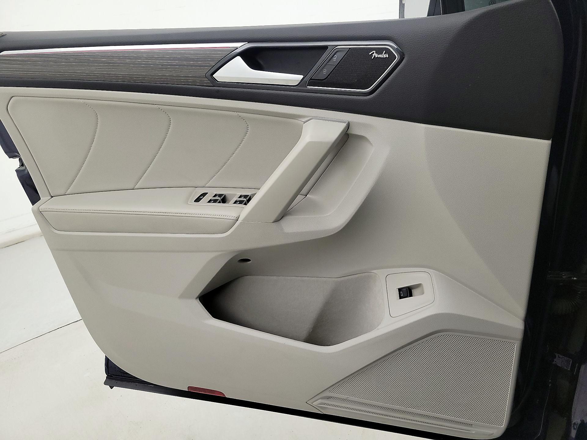 Thumbnail: 2024 Volkswagen Tiguan - 12