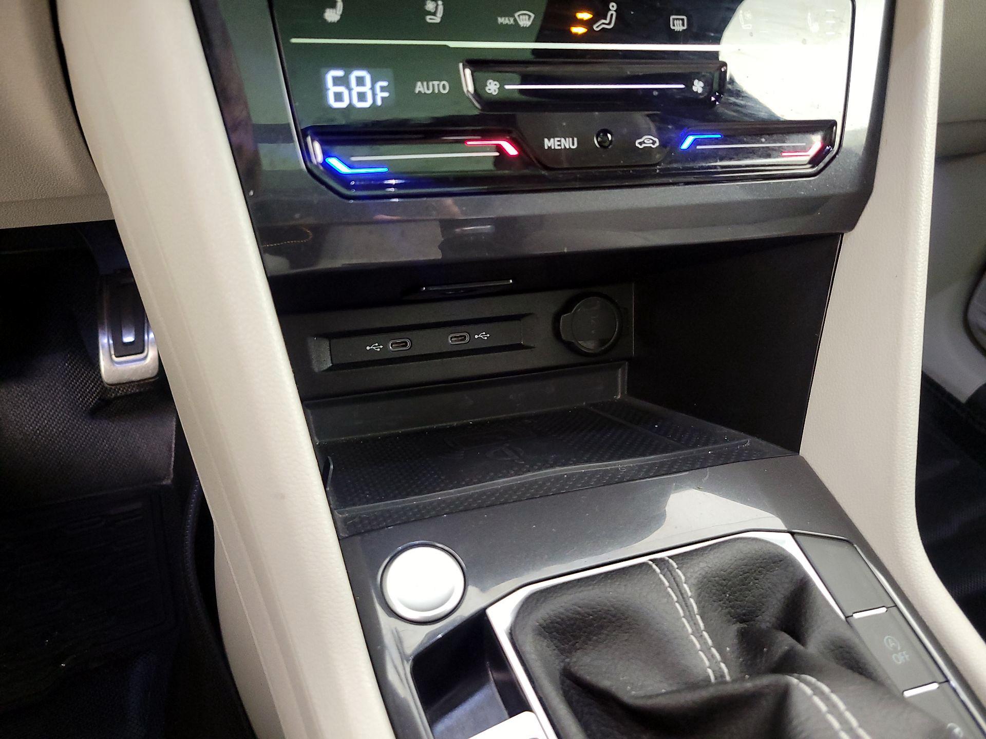 Thumbnail: 2024 Volkswagen Tiguan - 19