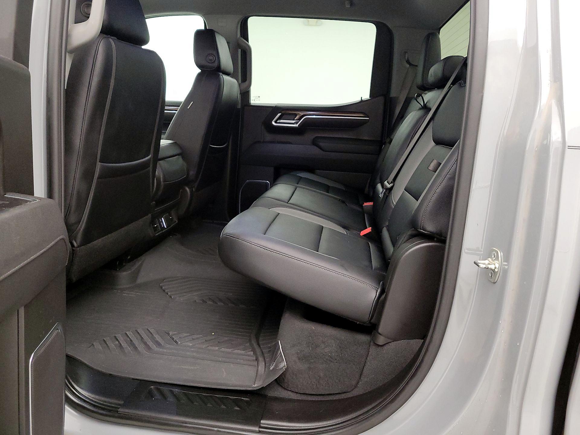 Thumbnail: 2025 Chevrolet Silverado 1500 - 20