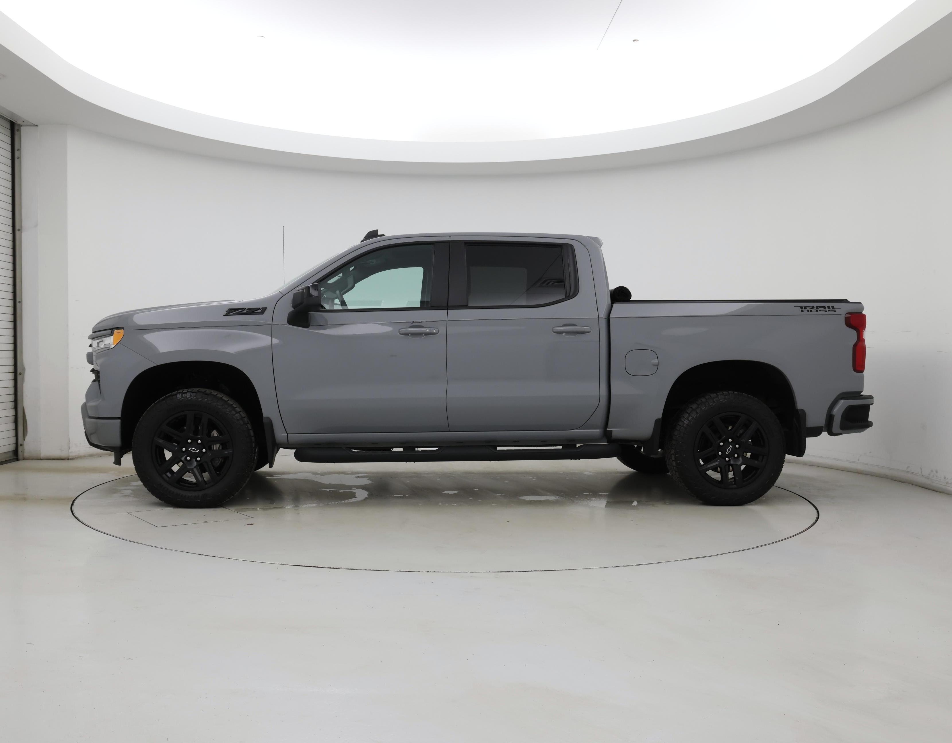 Thumbnail: 2025 Chevrolet Silverado 1500 - 3