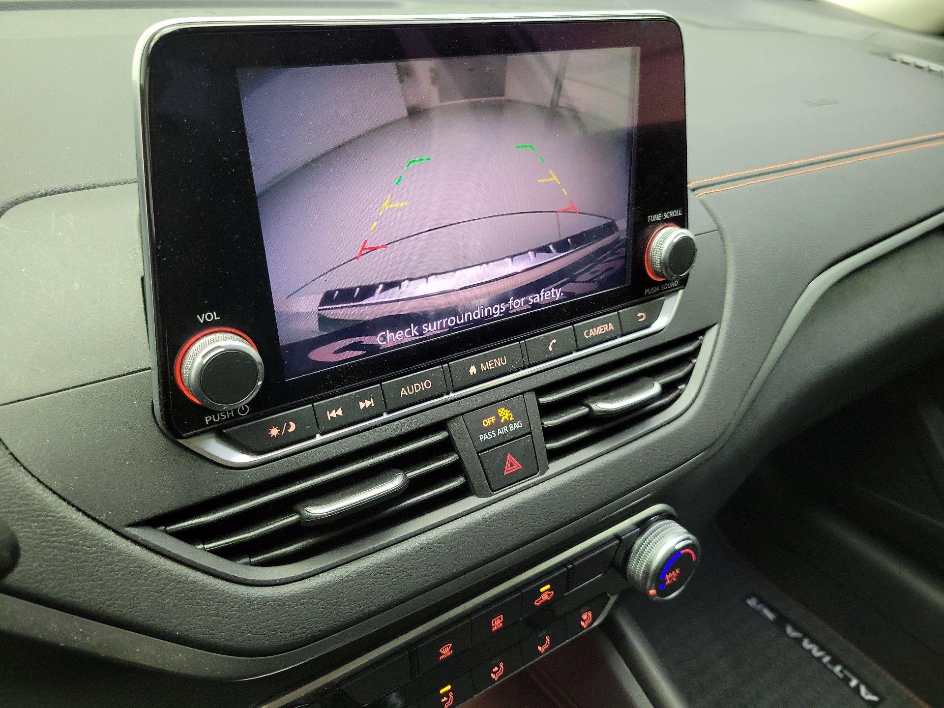 Thumbnail: 2021 Nissan Altima - 14