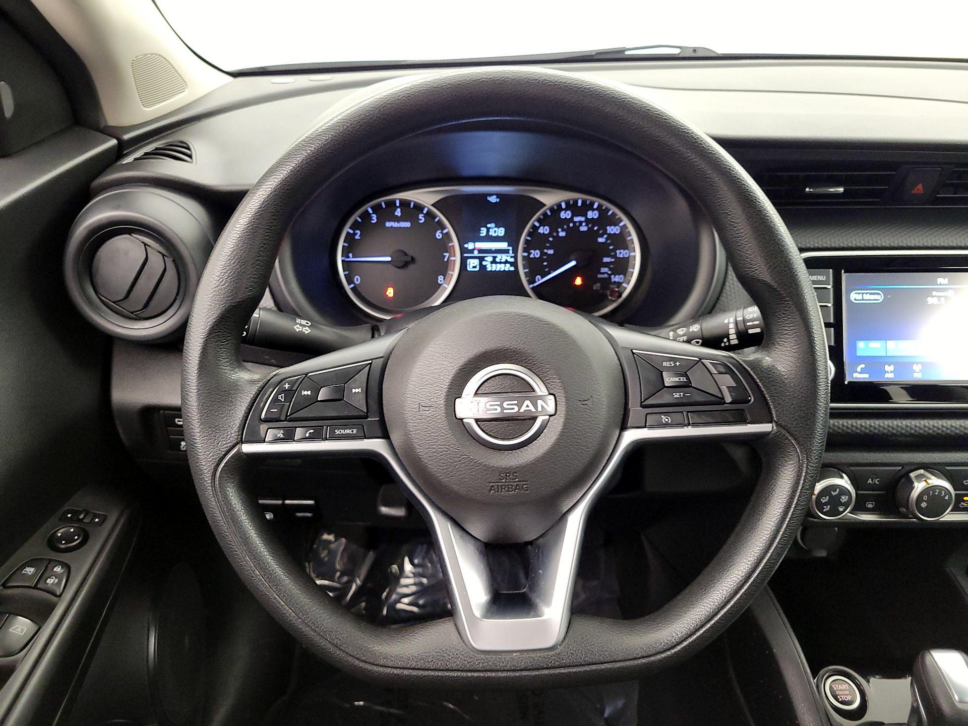 Thumbnail: 2022 Nissan Kicks - 10