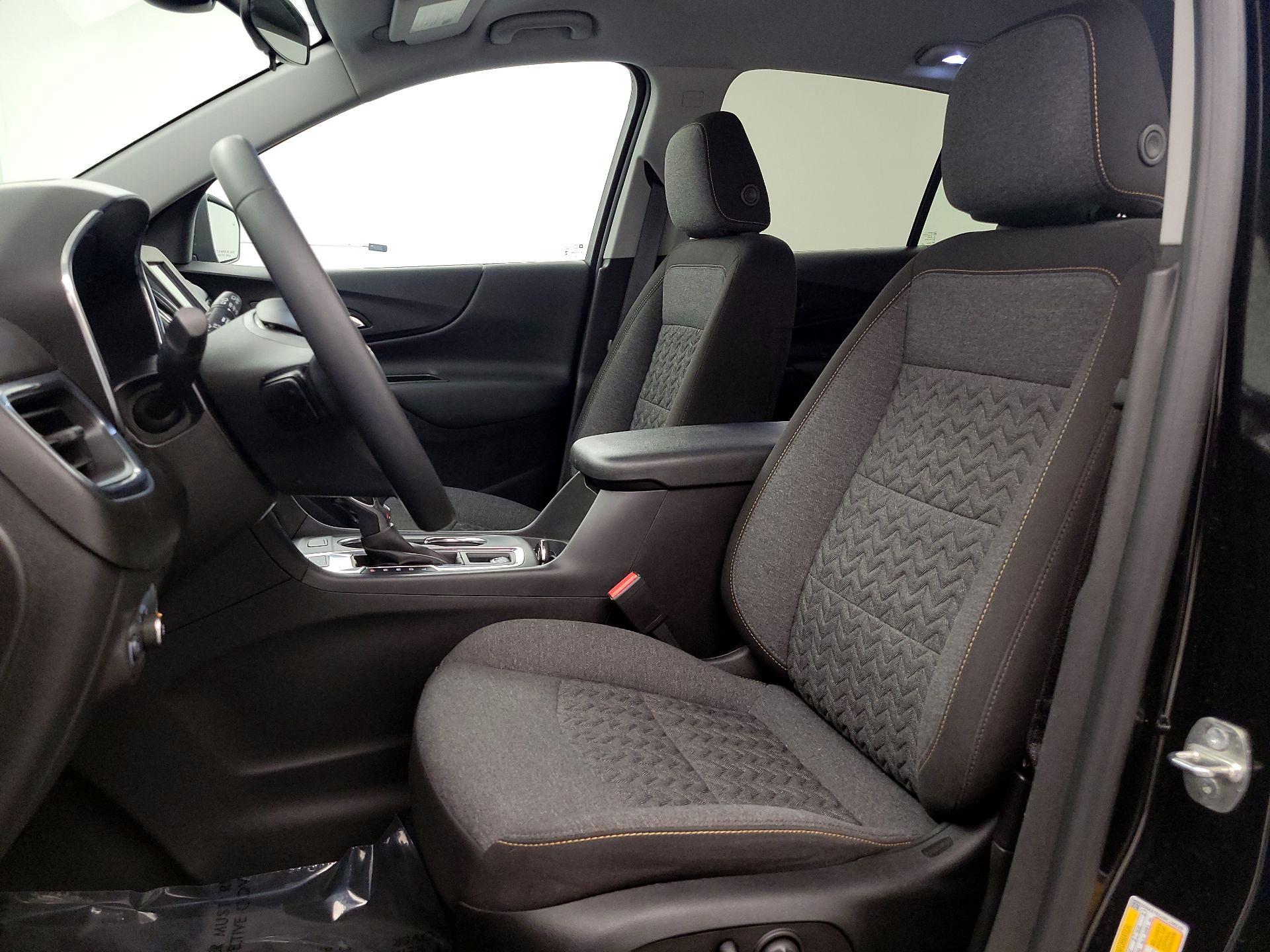 Thumbnail: 2023 Chevrolet Equinox - 11