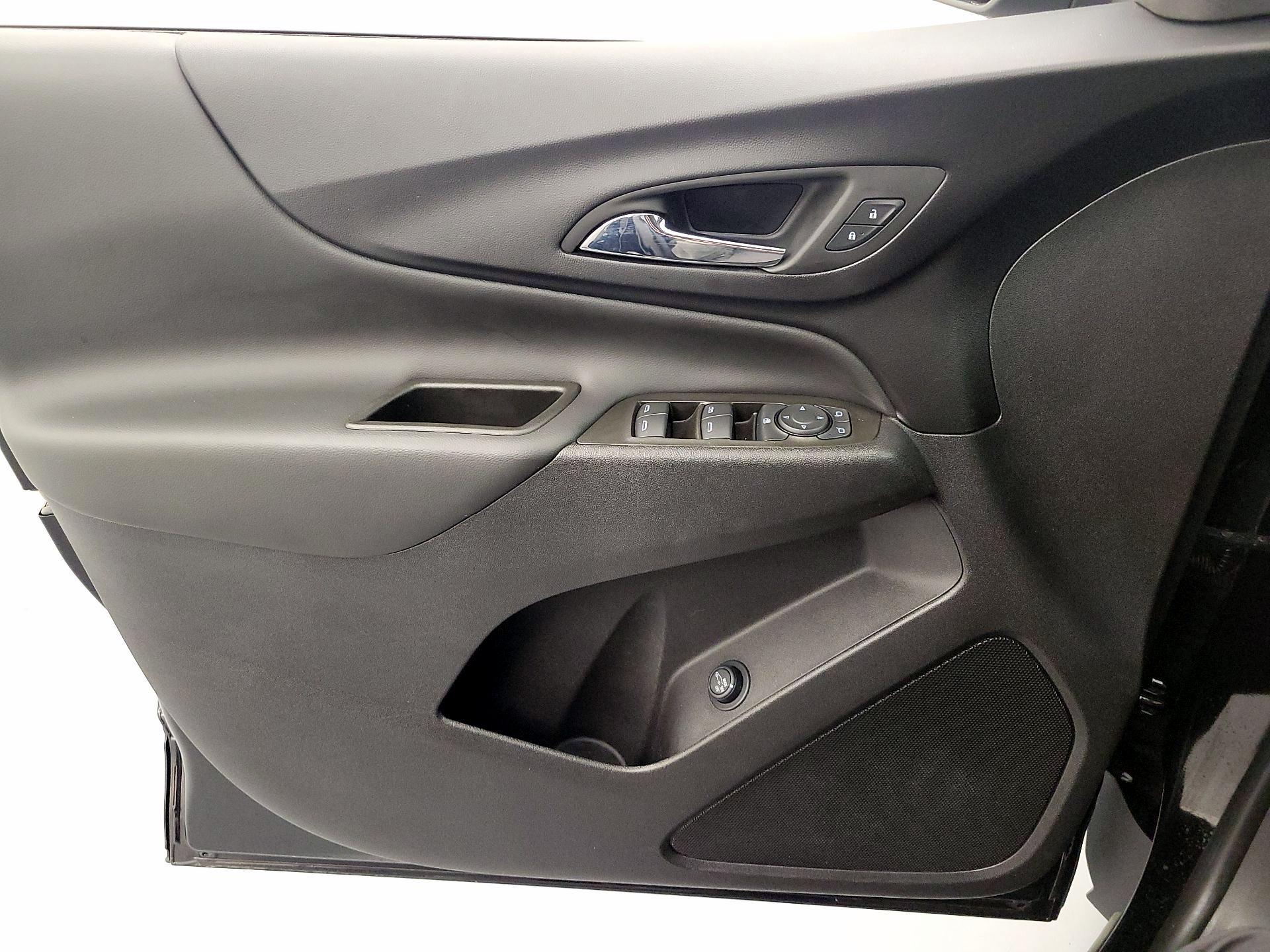 Thumbnail: 2023 Chevrolet Equinox - 12