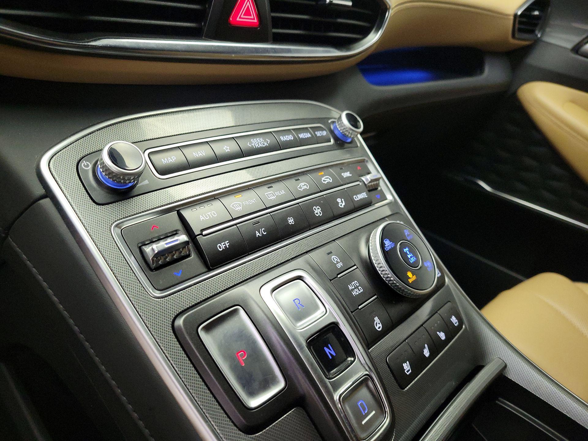 Thumbnail: 2023 Hyundai Santa Fe - 17