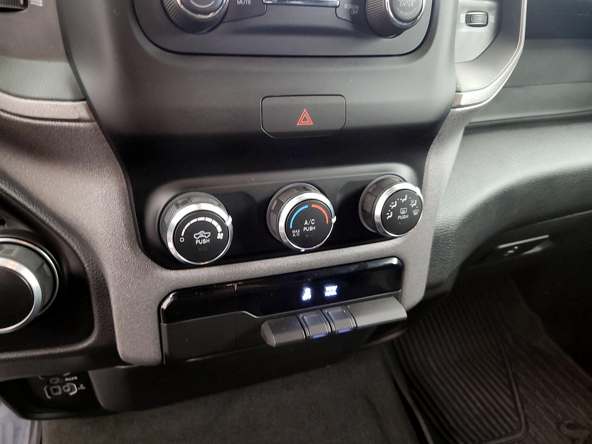 Thumbnail: 2024 RAM 1500 - 16