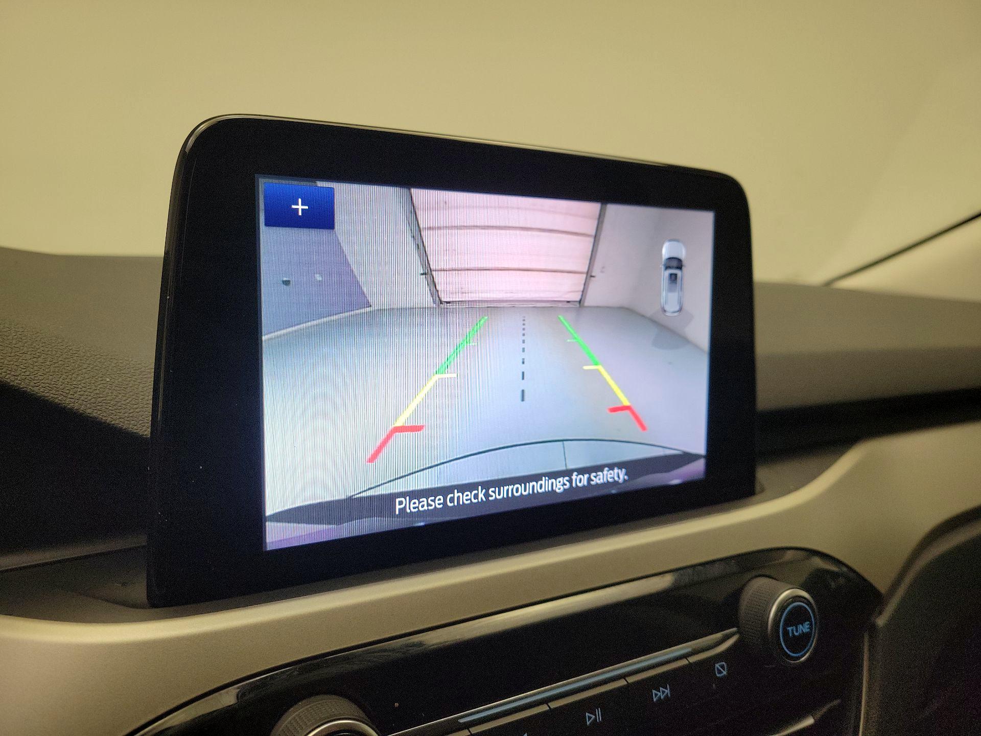 Thumbnail: 2021 Ford Escape - 15