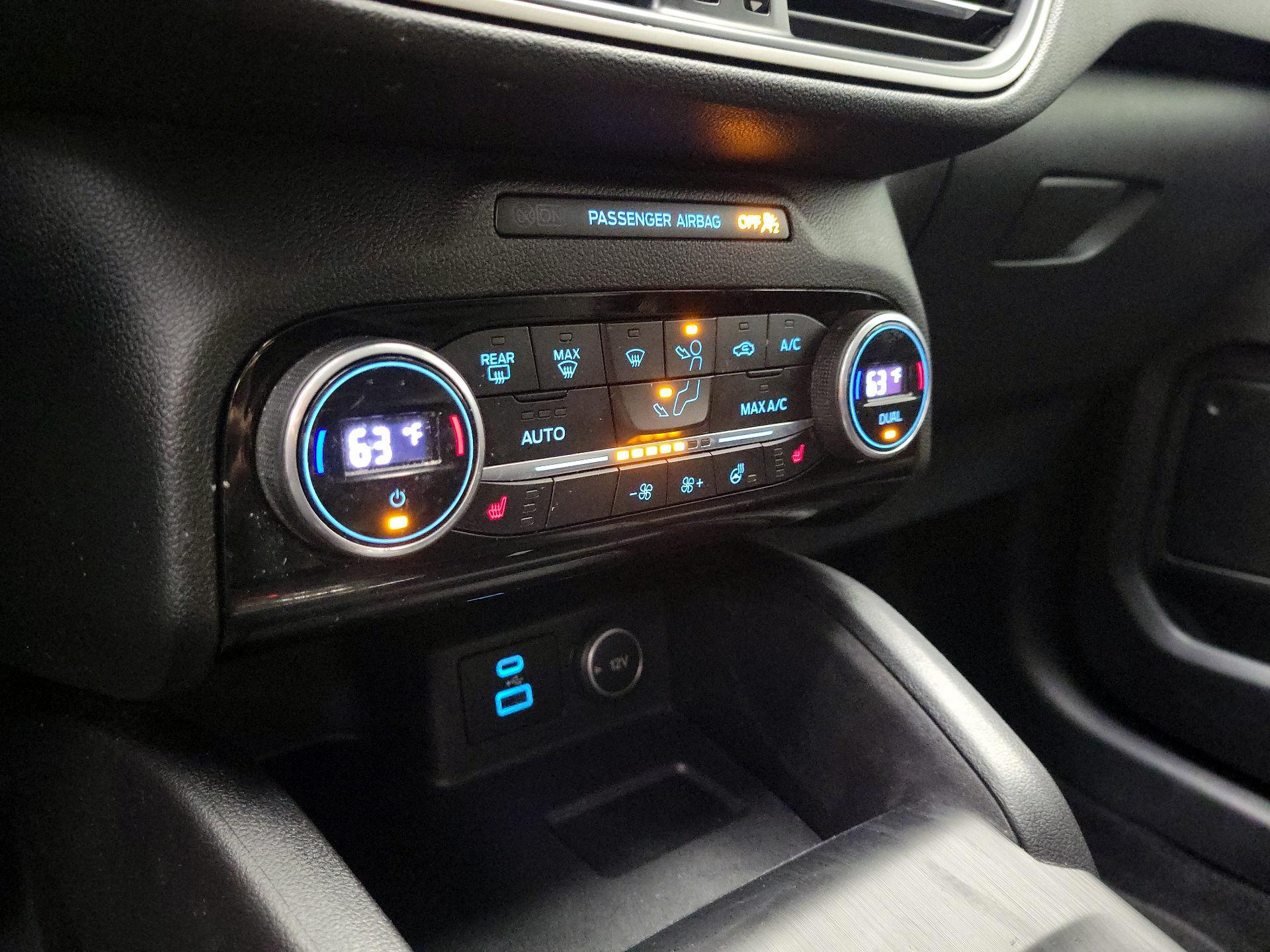 Thumbnail: 2021 Ford Escape - 17