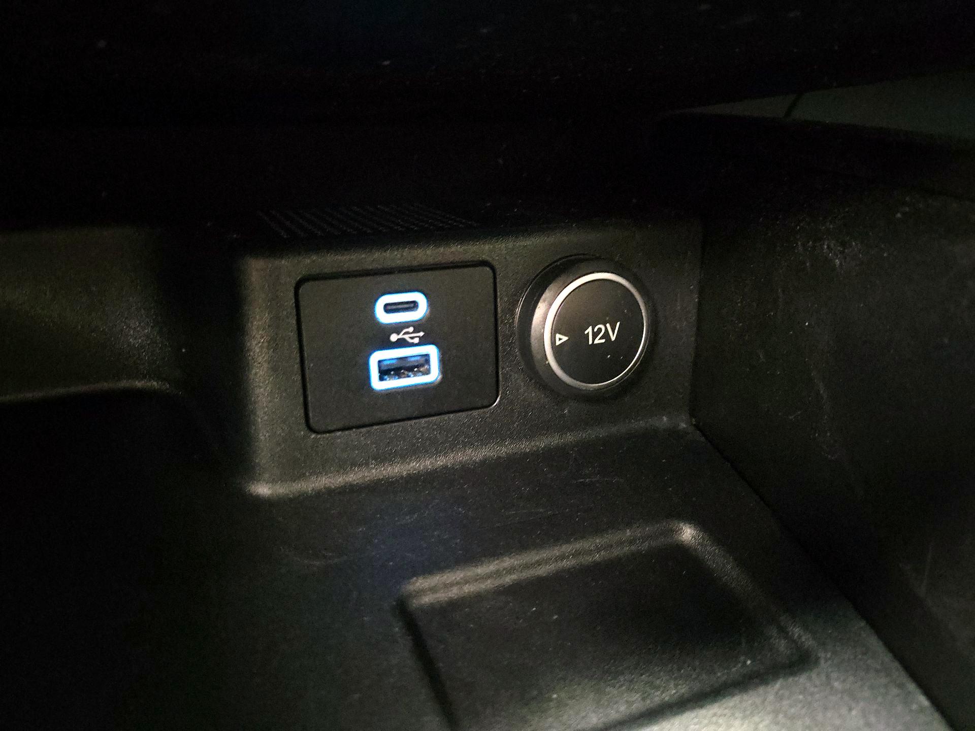 Thumbnail: 2021 Ford Escape - 19