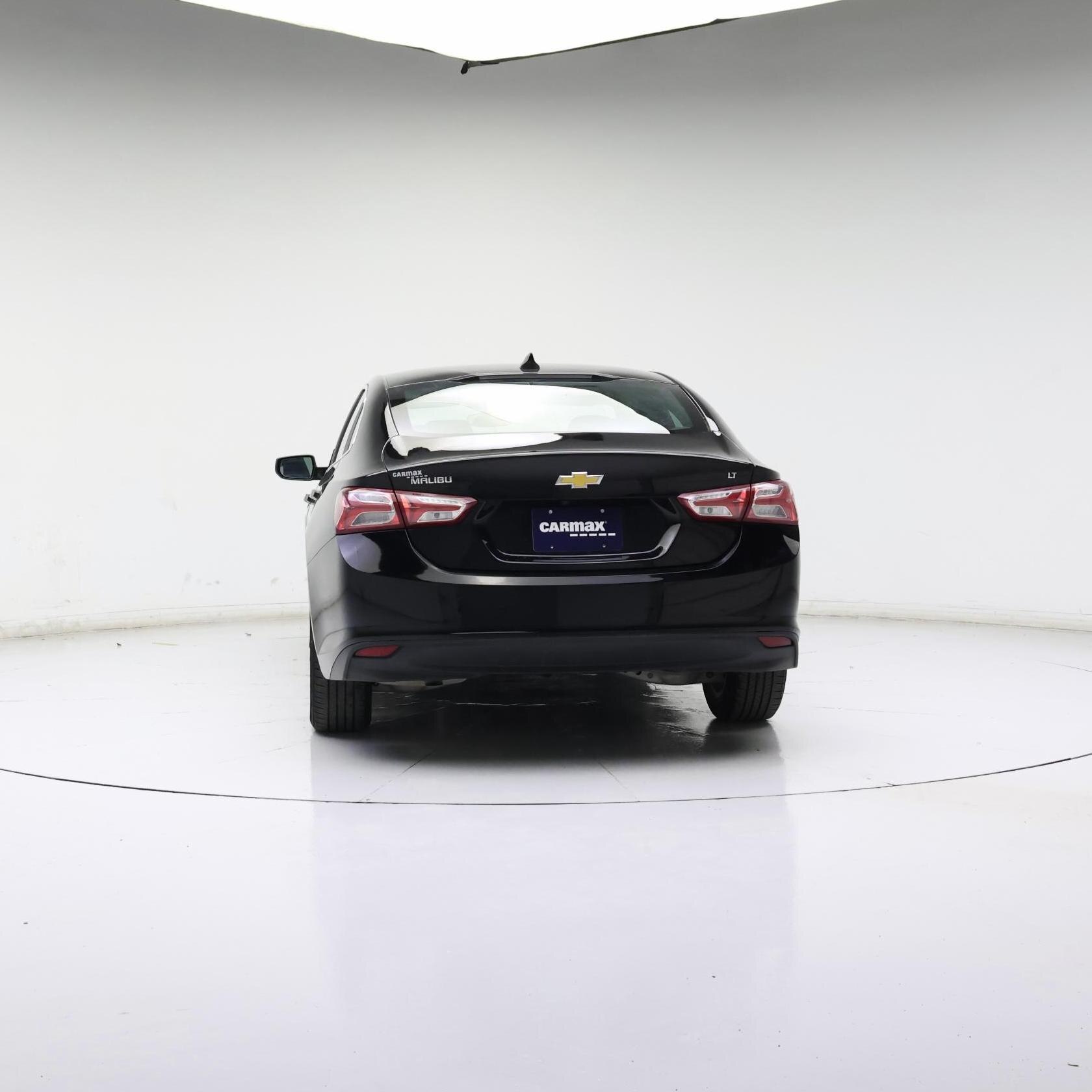 Thumbnail: 2021 Chevrolet Malibu - 6