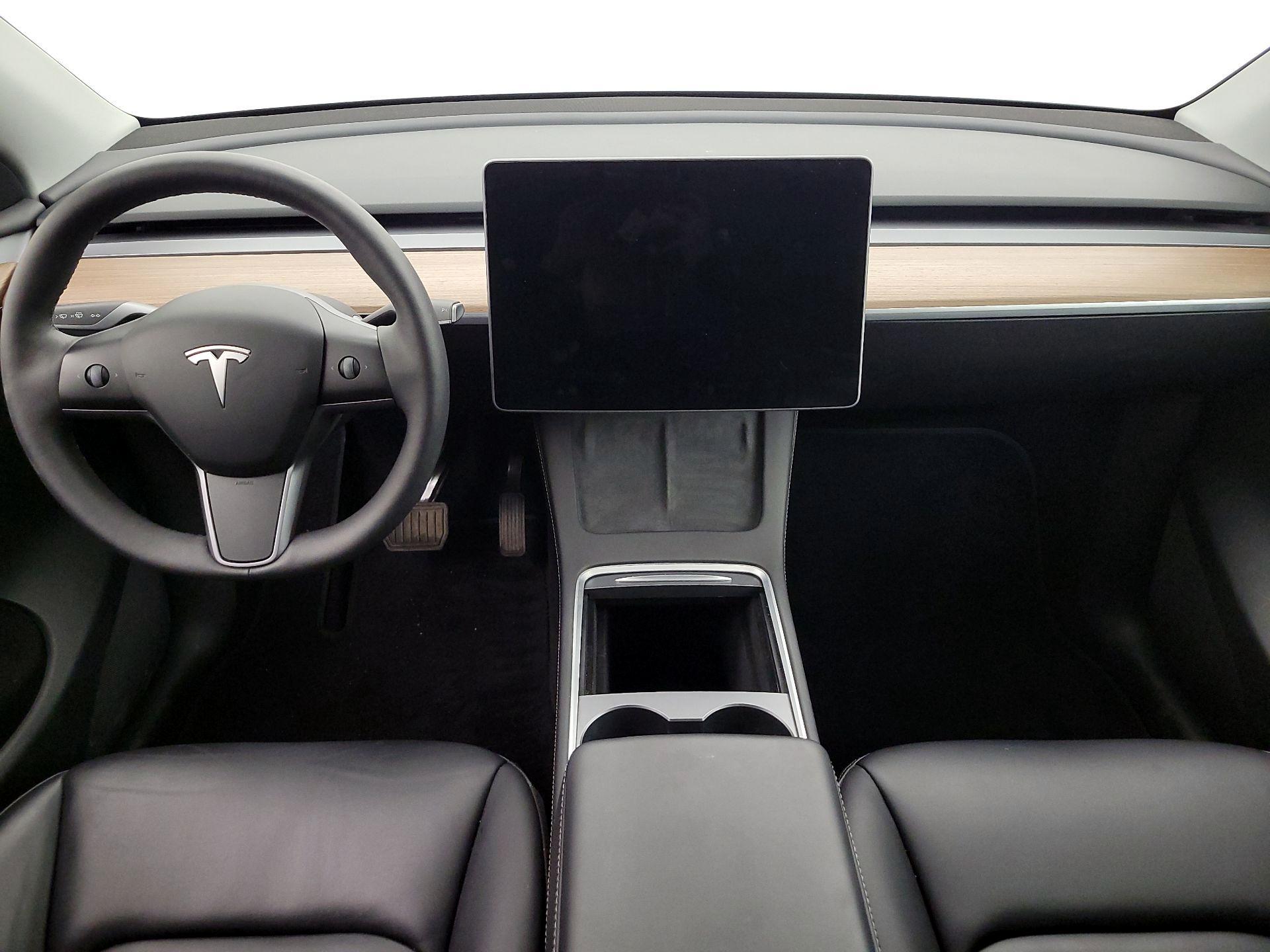 Thumbnail: 2024 Tesla Model Y - 9