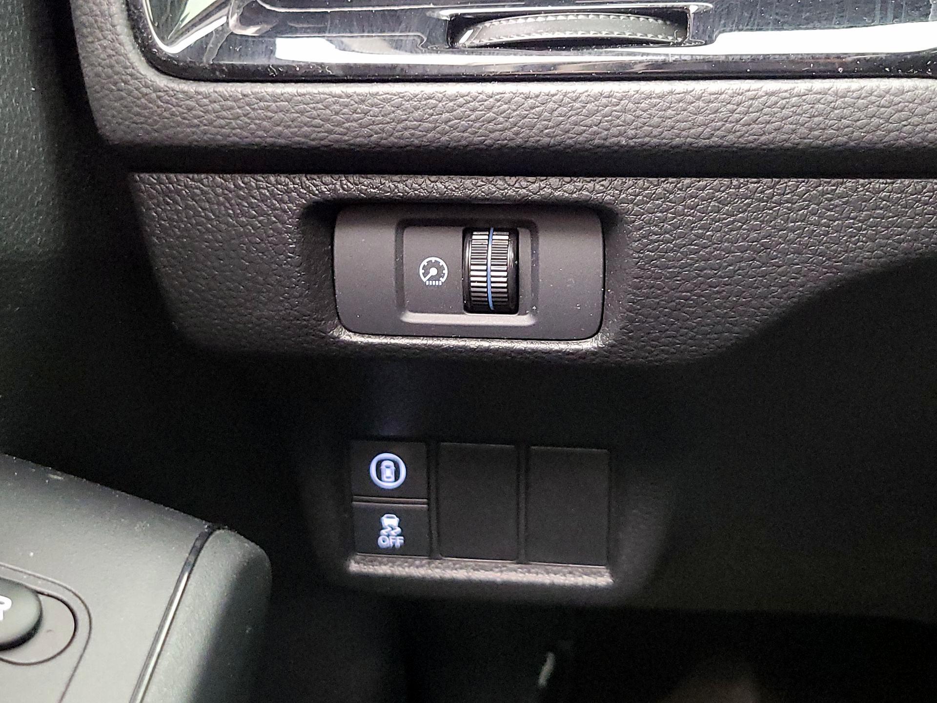 Thumbnail: 2023 Honda Civic - 13