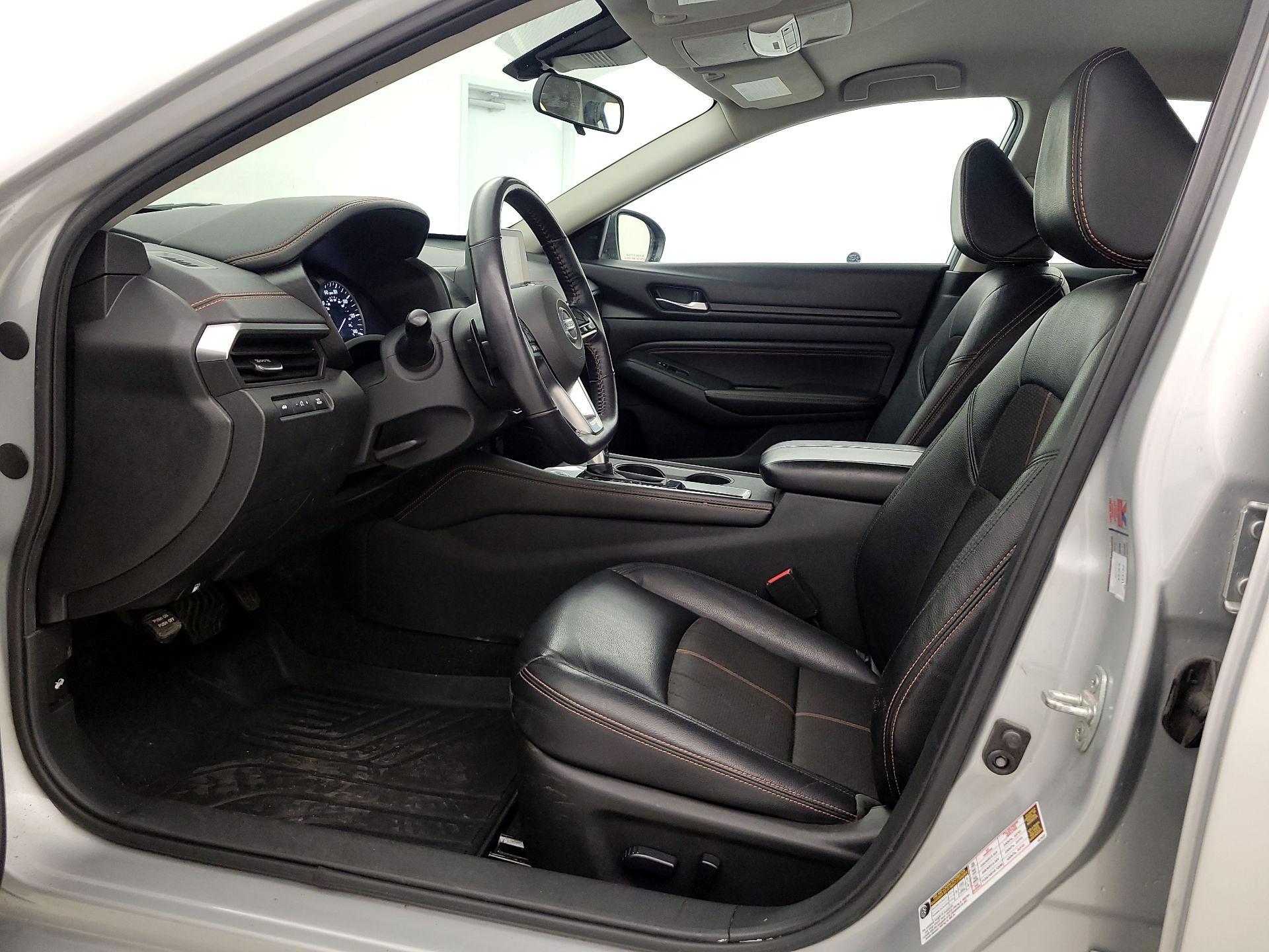 Thumbnail: 2021 Nissan Altima - 11