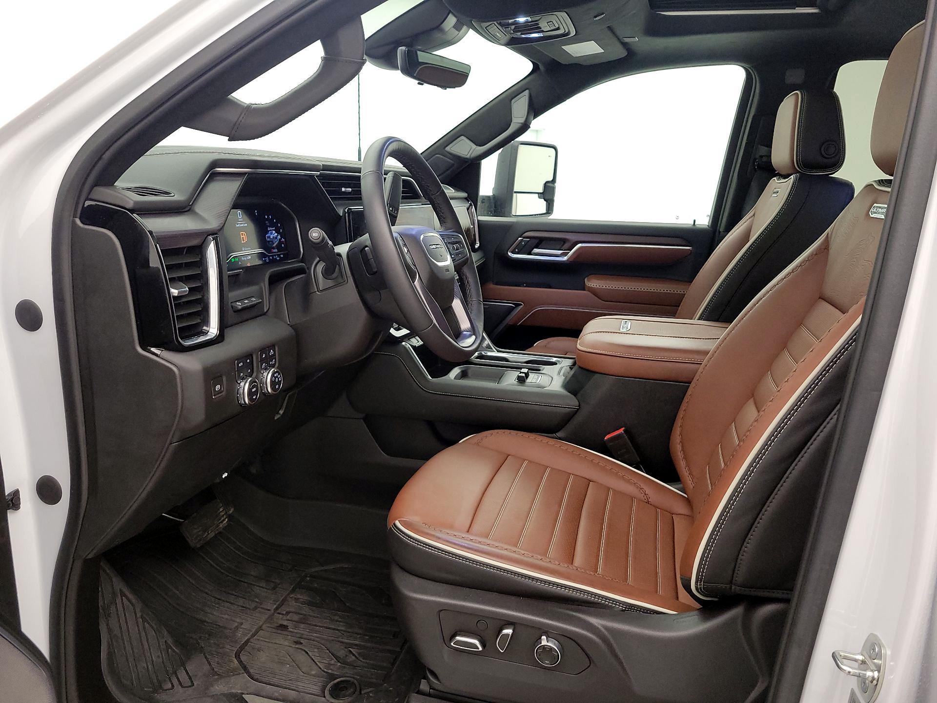 Thumbnail: 2024 GMC Sierra 3500 - 11