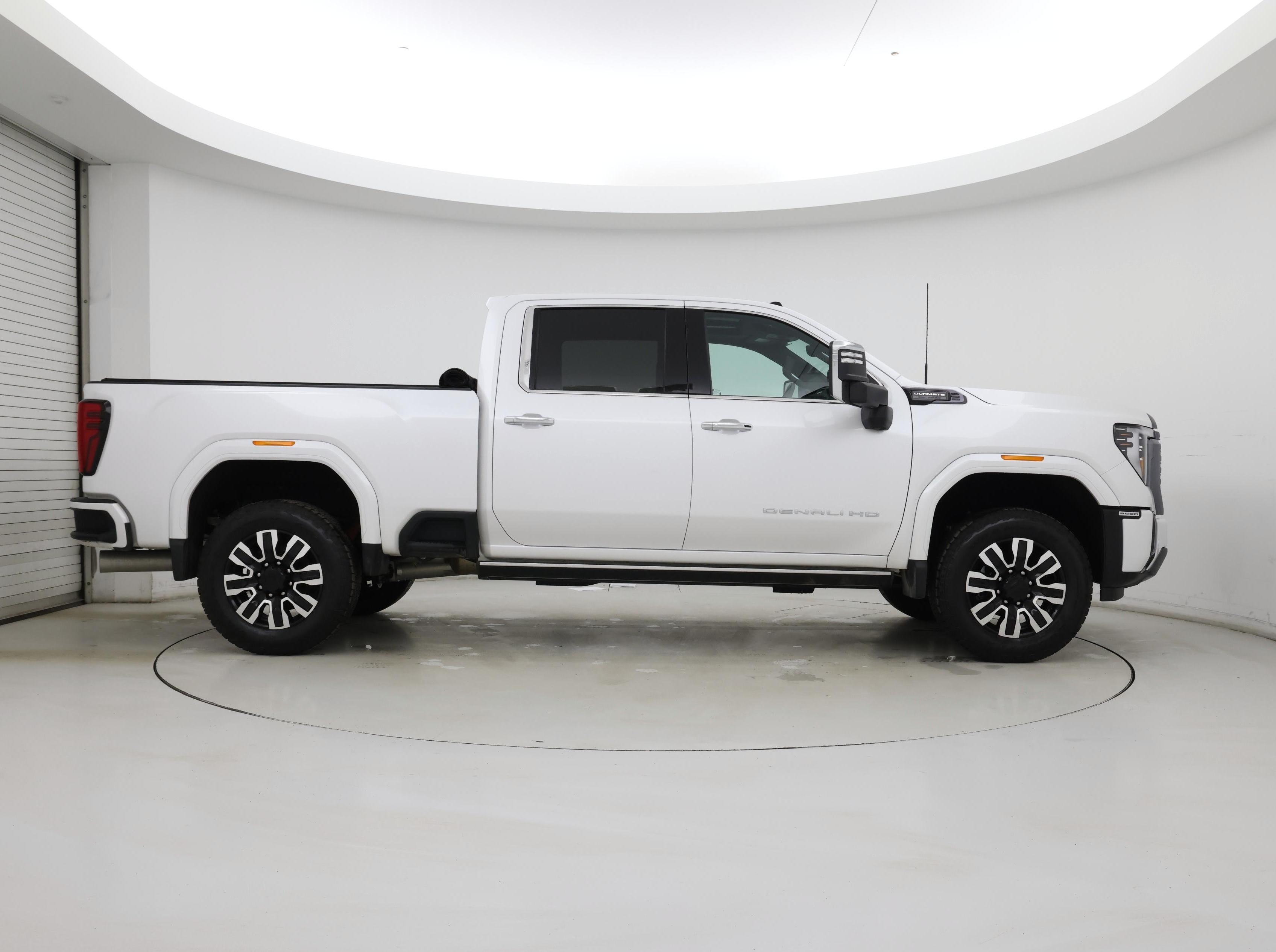 Thumbnail: 2024 GMC Sierra 3500 - 7