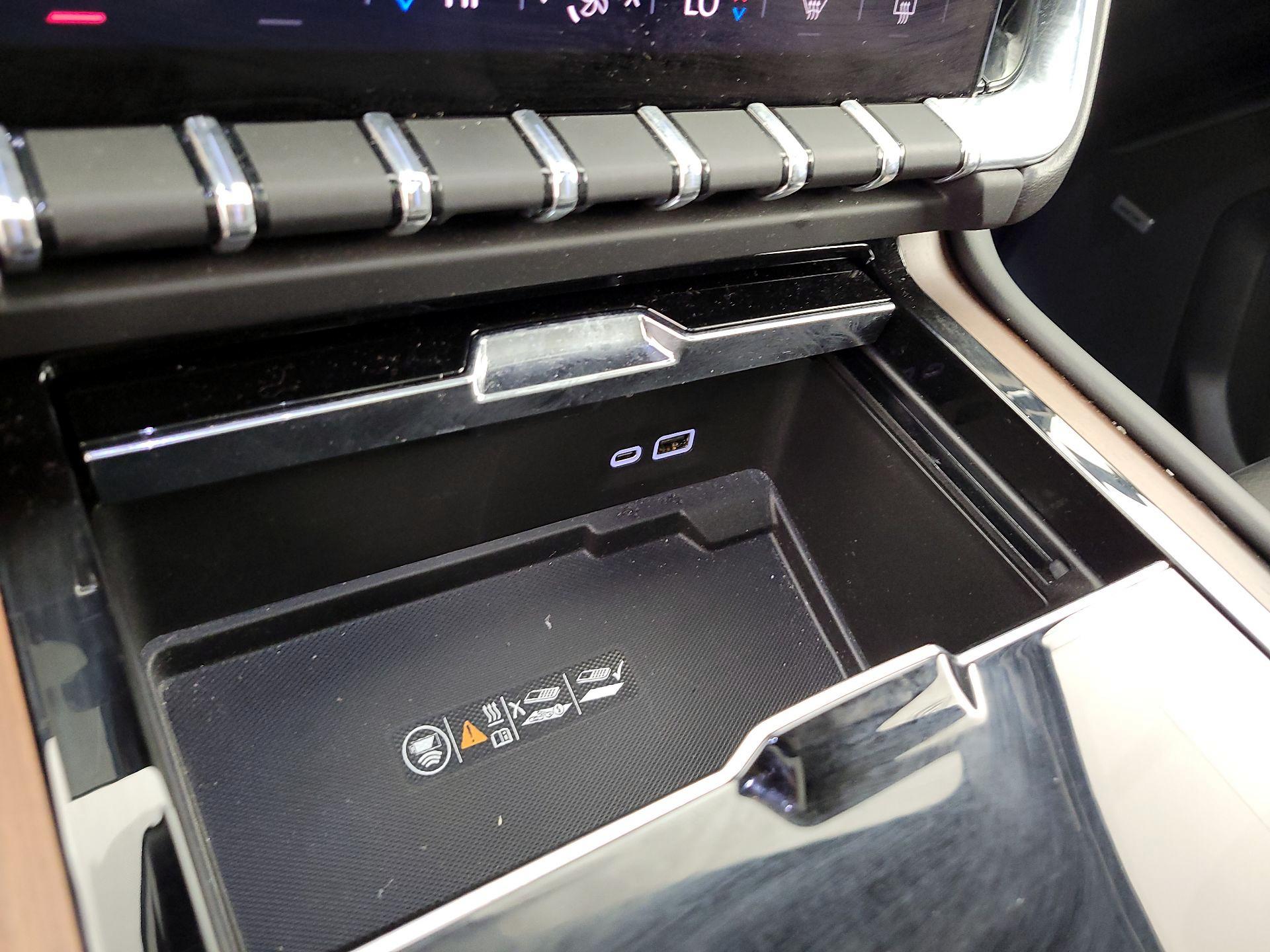 Thumbnail: 2025 GMC Yukon - 19