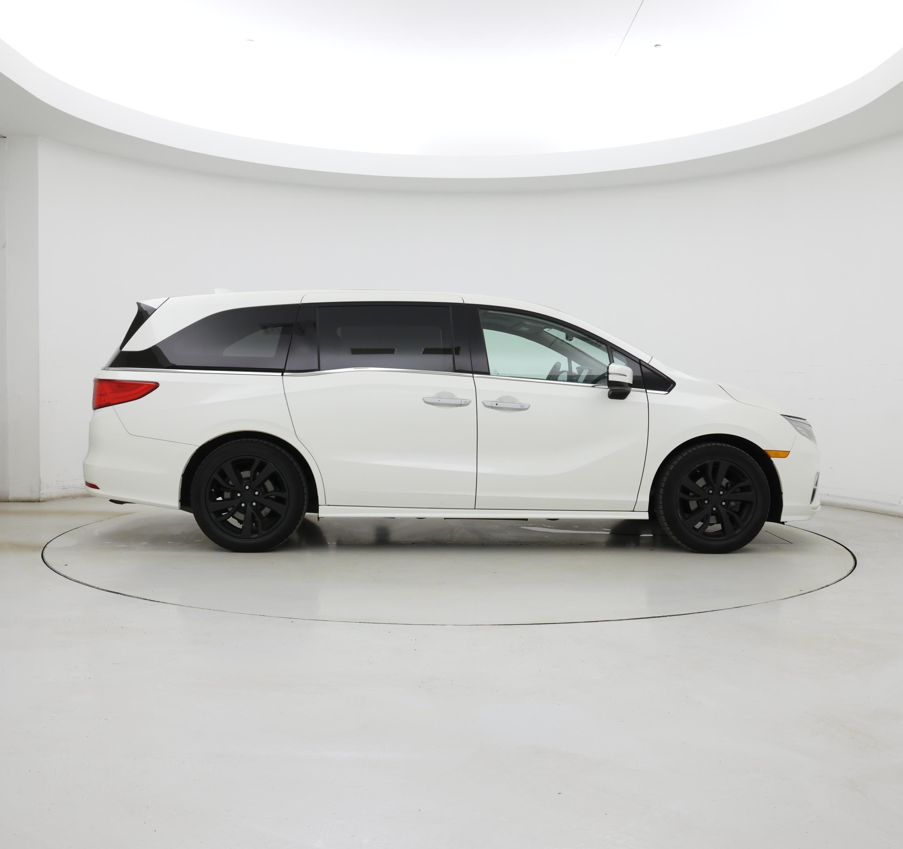 Thumbnail: 2018 Honda Odyssey - 7