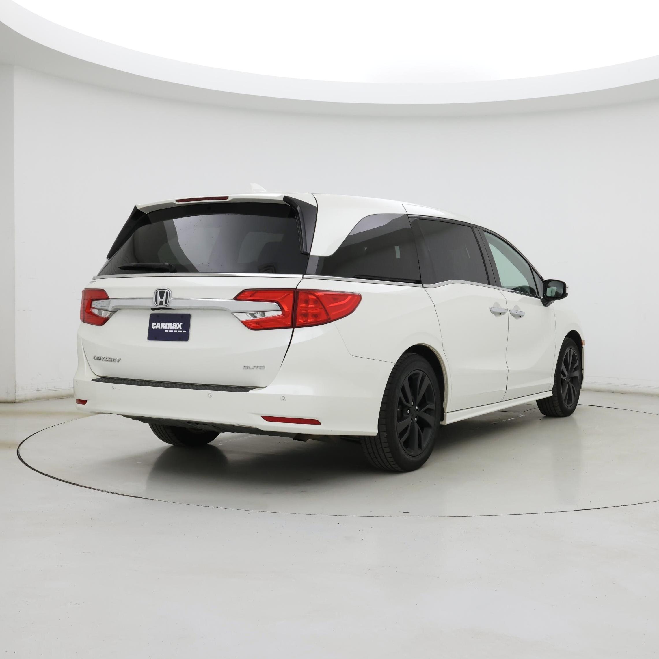 Thumbnail: 2018 Honda Odyssey - 8