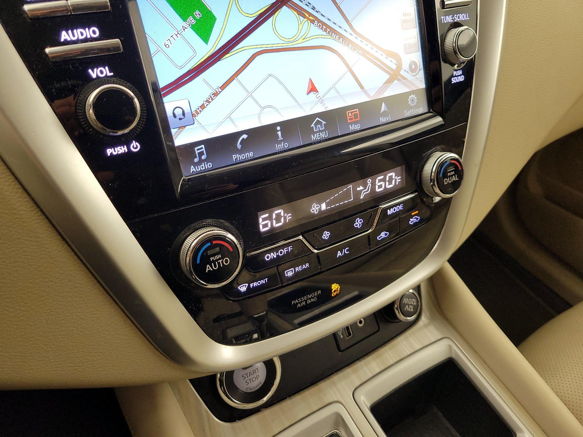 Thumbnail: 2018 Nissan Murano - 17