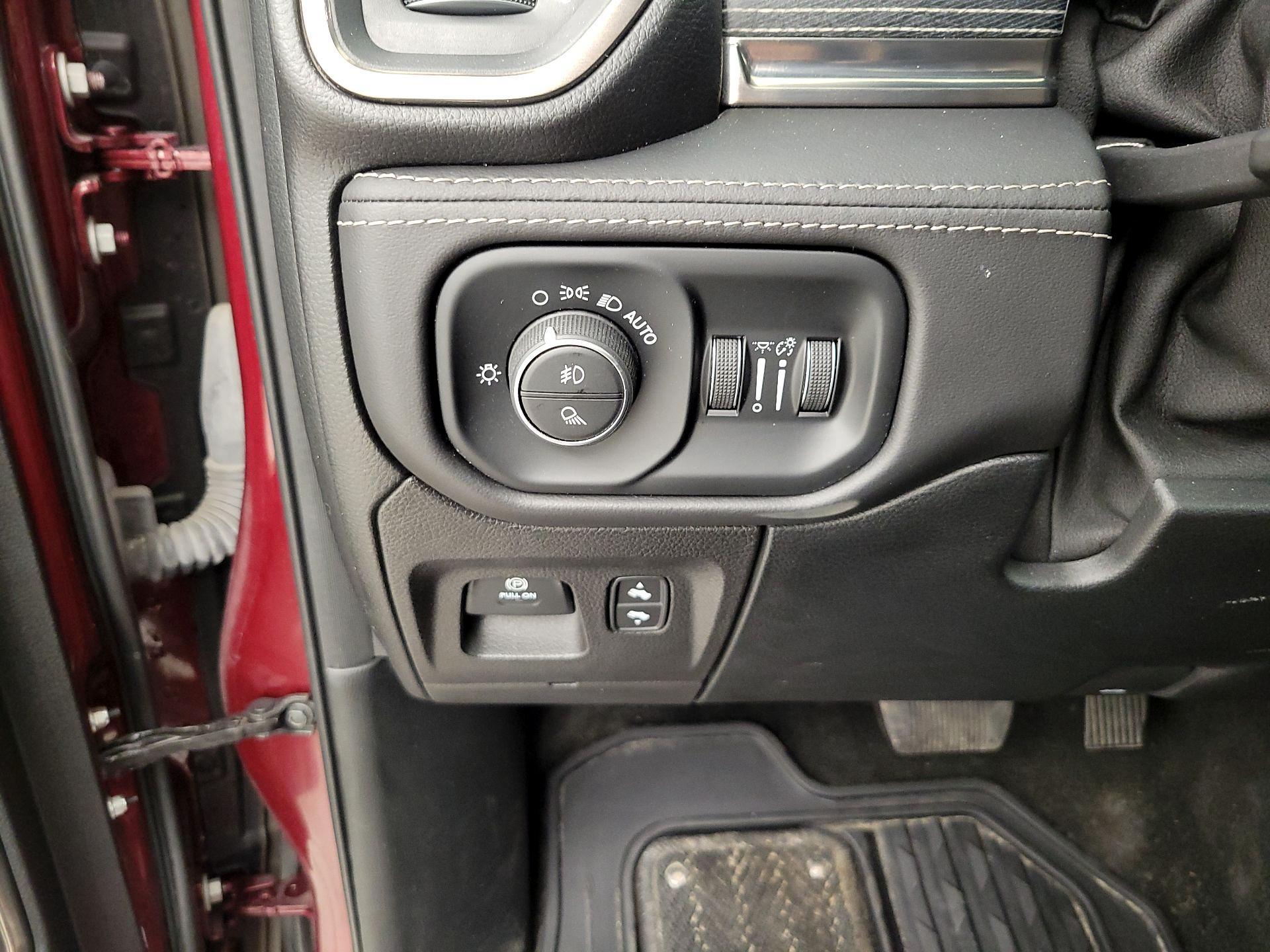 Thumbnail: 2021 RAM 1500 - 13