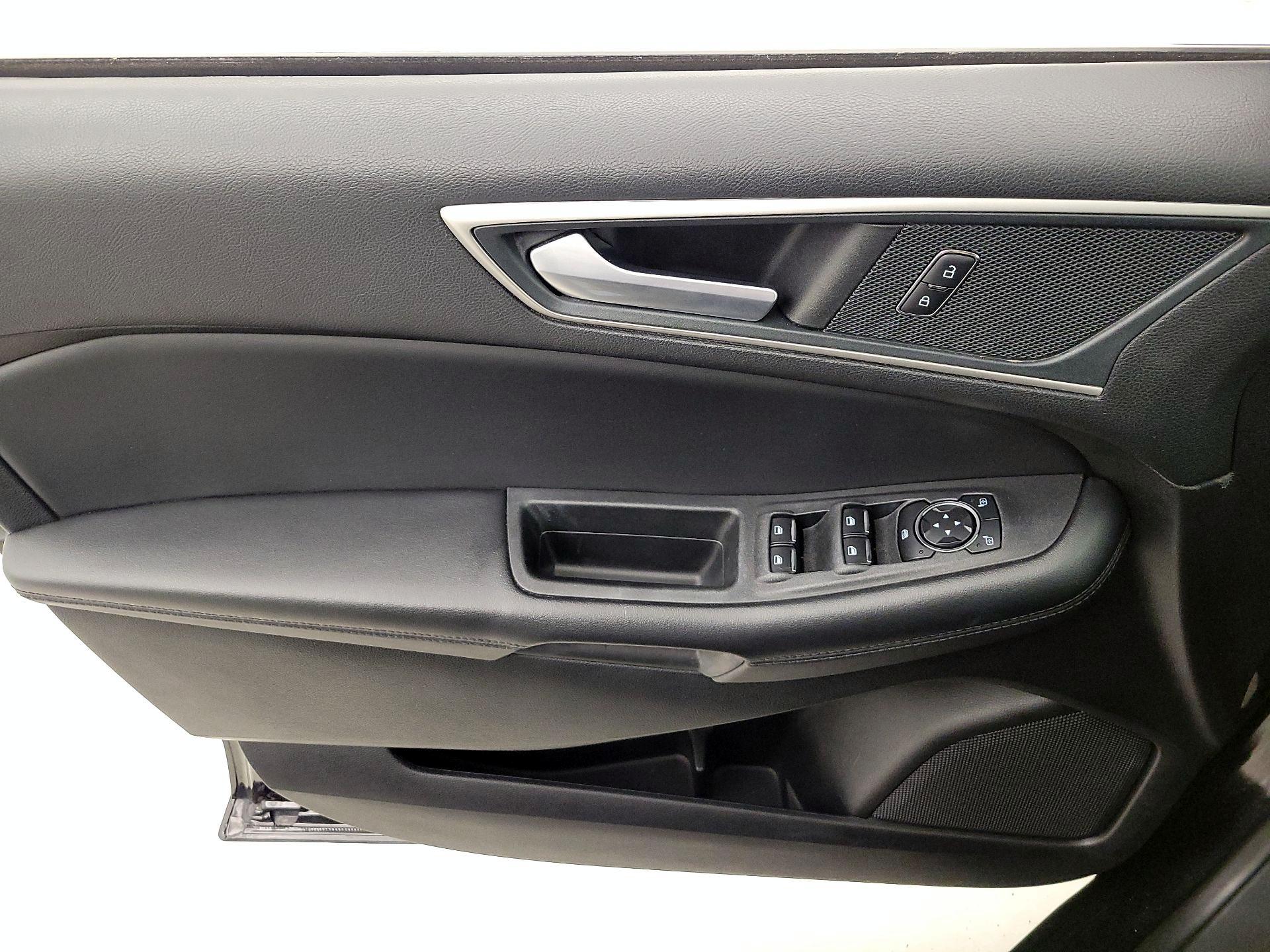 Thumbnail: 2024 Ford Edge - 12