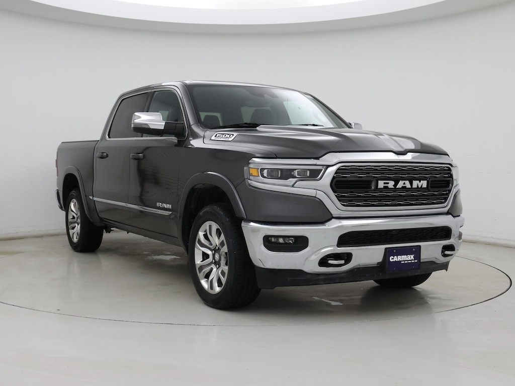 RAM 1500 Limited Crew Cab 4WD