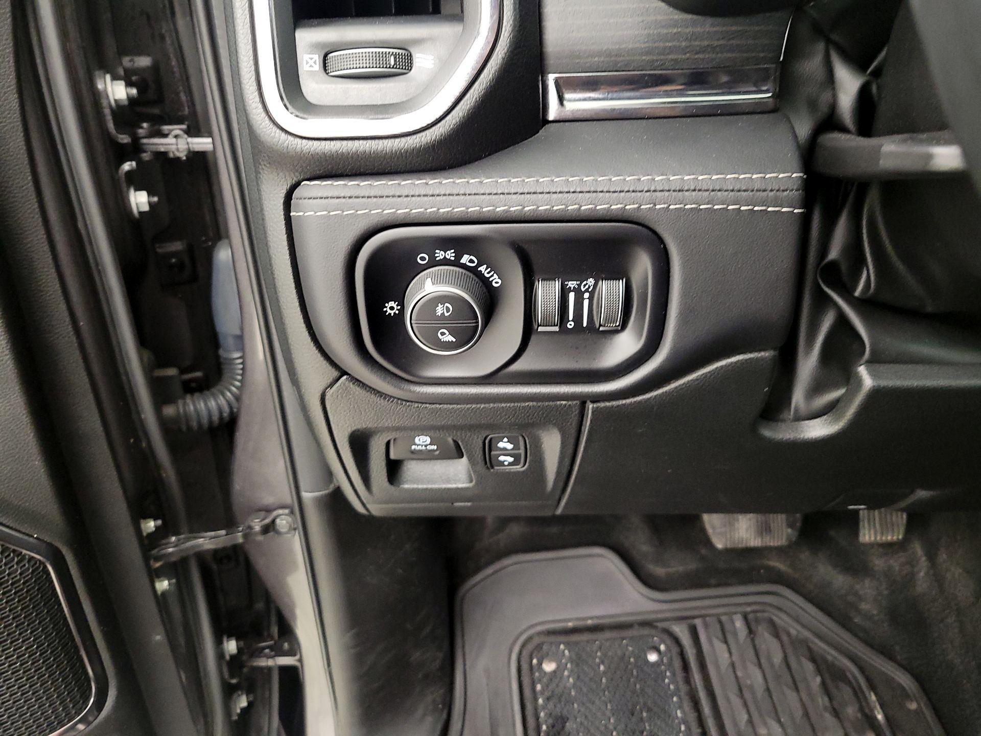 Thumbnail: 2024 RAM 1500 - 13