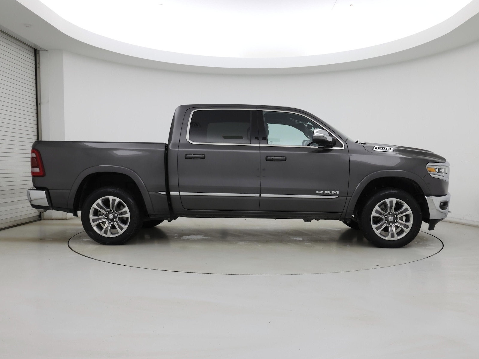 2024 RAM Ram 1500 Pickup Limited - Photo 8