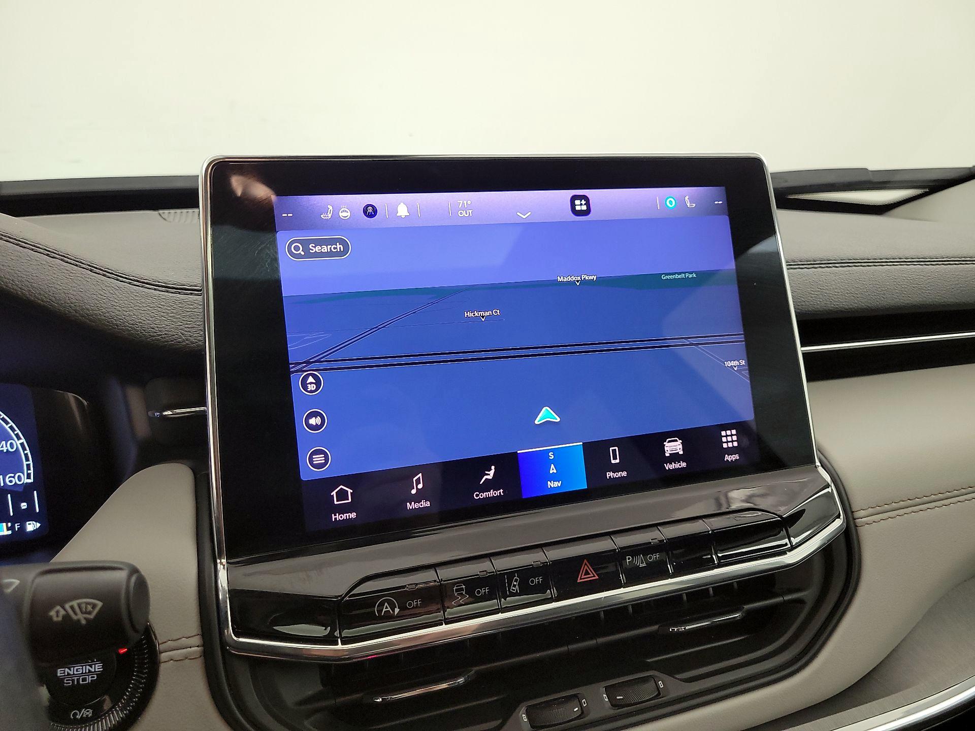 Thumbnail: 2022 Jeep Compass - 14