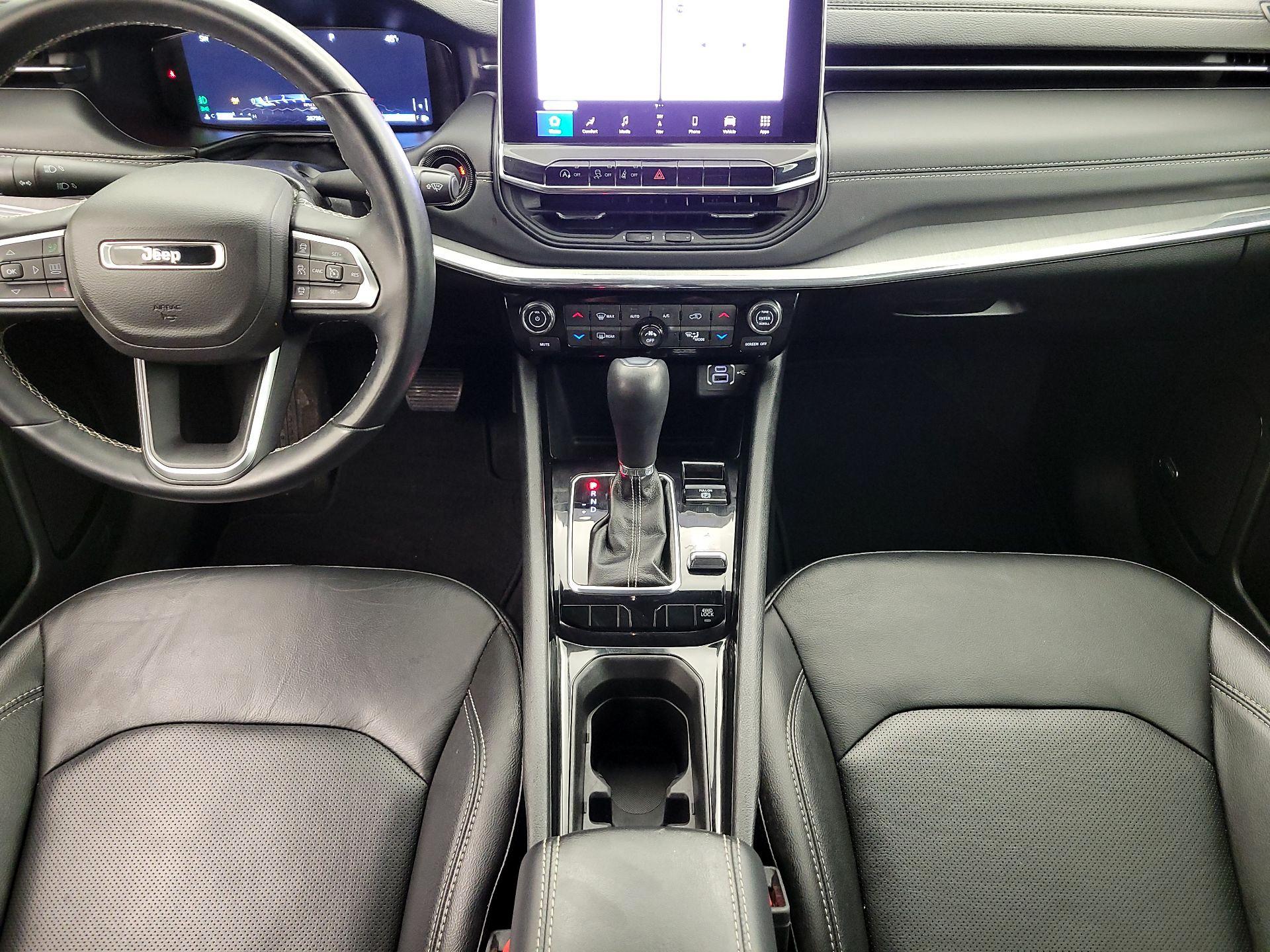 Thumbnail: 2022 Jeep Compass - 18